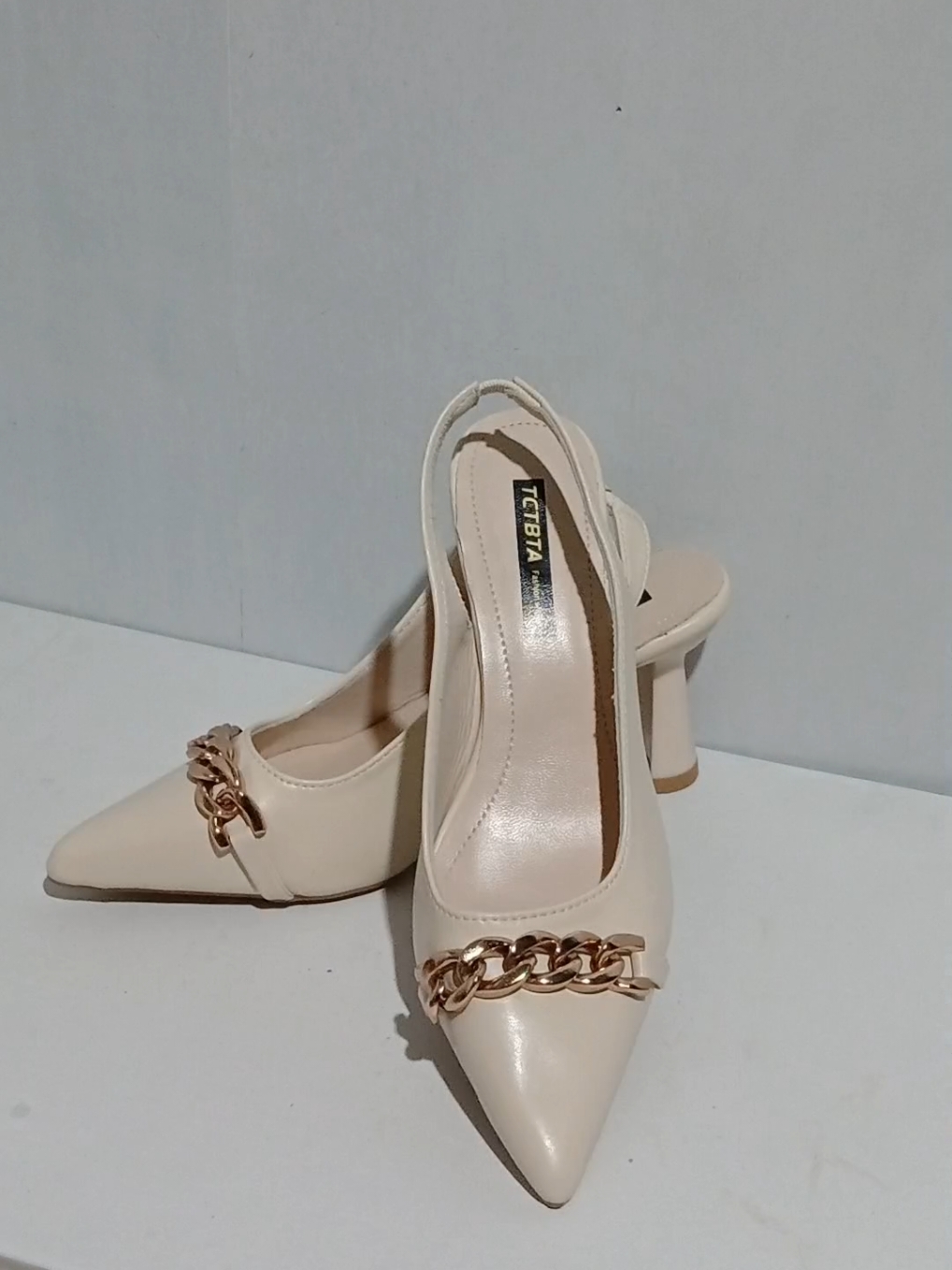 LEATHER POINTED HEELS ✨️ #fyp #sandal #tiktokviral 
