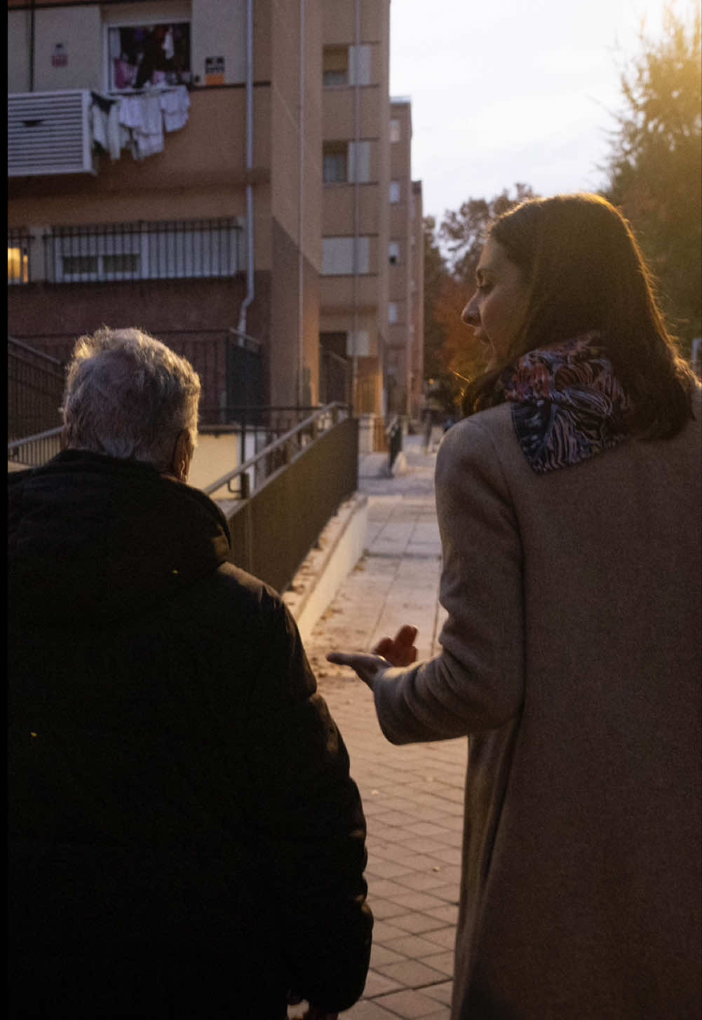 Visitamos San Cristobal con las vecinas y vecinos del barrio.  Seguridad, limpieza, inversiones o mejoras en su instituto público o en el centro de salud son algunas de sus reivindicaciones más urgentes. Las llevaremos a Cibeles y a la Asamblea de Madrid.