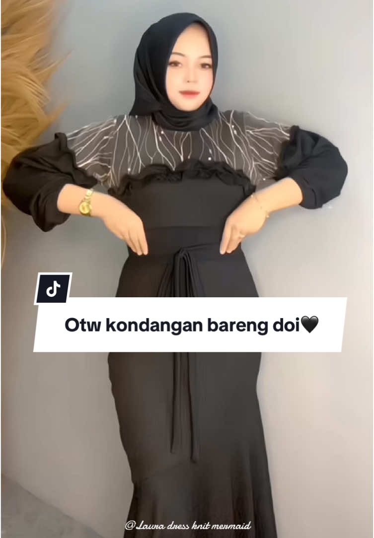 Udh siap otw bareng doi wkwk😋 Pakai laura dress yang secantik ini🥰🔥 #dressviraltiktok #fyppppppppppppppppppppppp #dressviral #joinlivestreaming #hargambyar #hargamurah #fypage #dresscantik 