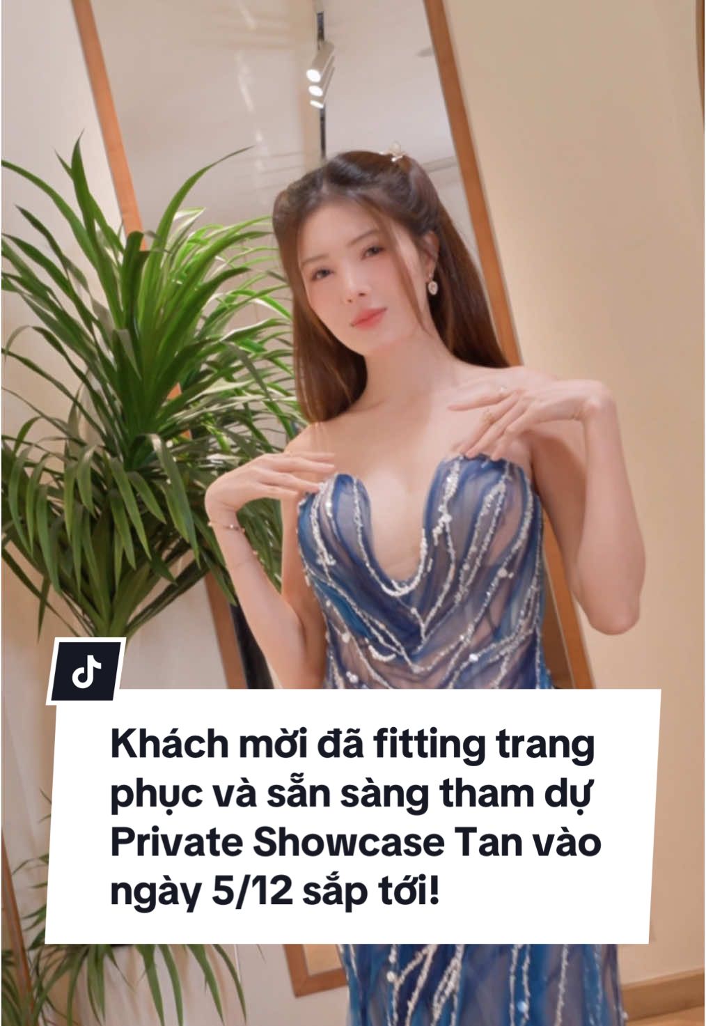 Các khách mời đã fitting trang phục và sẵn sàng tham dự Private Showcase Tan vào ngày 5/12 sắp tới. Bạn mong chờ sự xuất hiện của người đẹp nào nhất? #VaselineVN #dolong #TAN #tiktokgiaitri