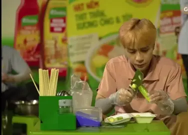 Tôngtai vào bếp thì sẽ như thế nào#tiktokgiaitri #QuanghungmasterD 