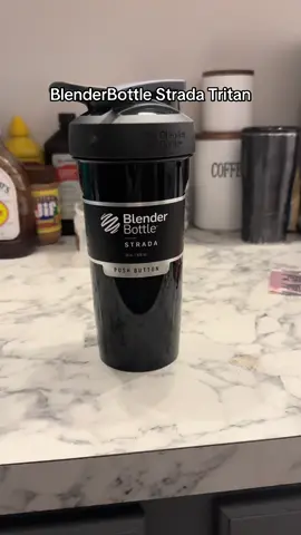 BlenderBottle Strada Tritan #blenderbottle #GymTok 
