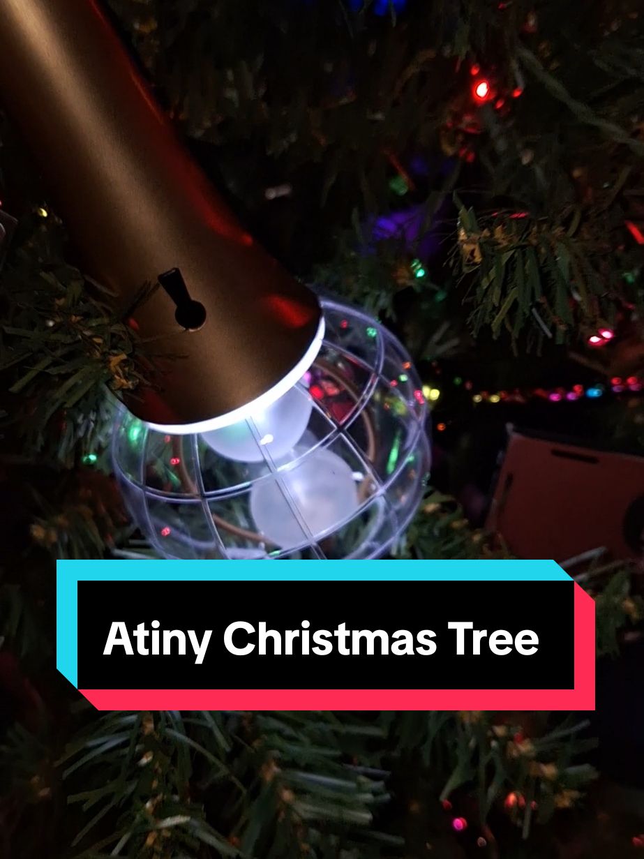 who's joining this trend?  #ateez #atiny #kpop #christmas #christmastree #ateezfyp #atinyfyp #kpopfyp @ATEEZ_Official 