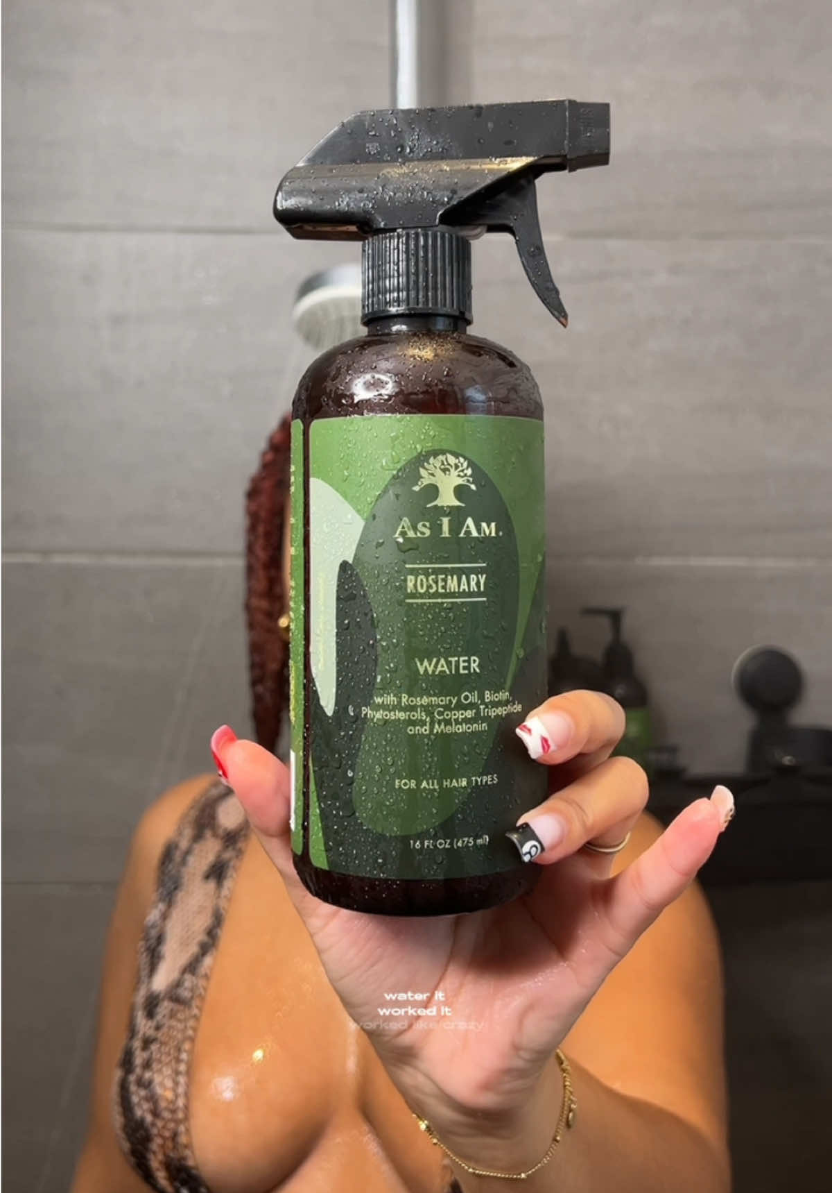 let’s talk hair growth bbies. this @As I Am rosemary water spray has been a life saver. and the ingredients??? here’s the tea: rosemary extract – stimulates hair growth by improving scalp circulation. aloe vera – hydrates, soothes, and adds shine. biotin – strengthens strands and supports healthy growth. ceramides – protect the cuticle and lock in moisture. saw palmetto – helps reduce hair thinning. betaine – hydrates and calms the scalp. how i use it? after washing my hair, i spray it directly on my scalp and hair, massage it in, and then style my hair as usual. this spray makes it easy to be consistent, and we all know that’s the real key to seeing results. what are things you do for hairgrowth?  ad #asiampartner #naturalhair #curlyhair #hairgrowth #hairgrowthtips 