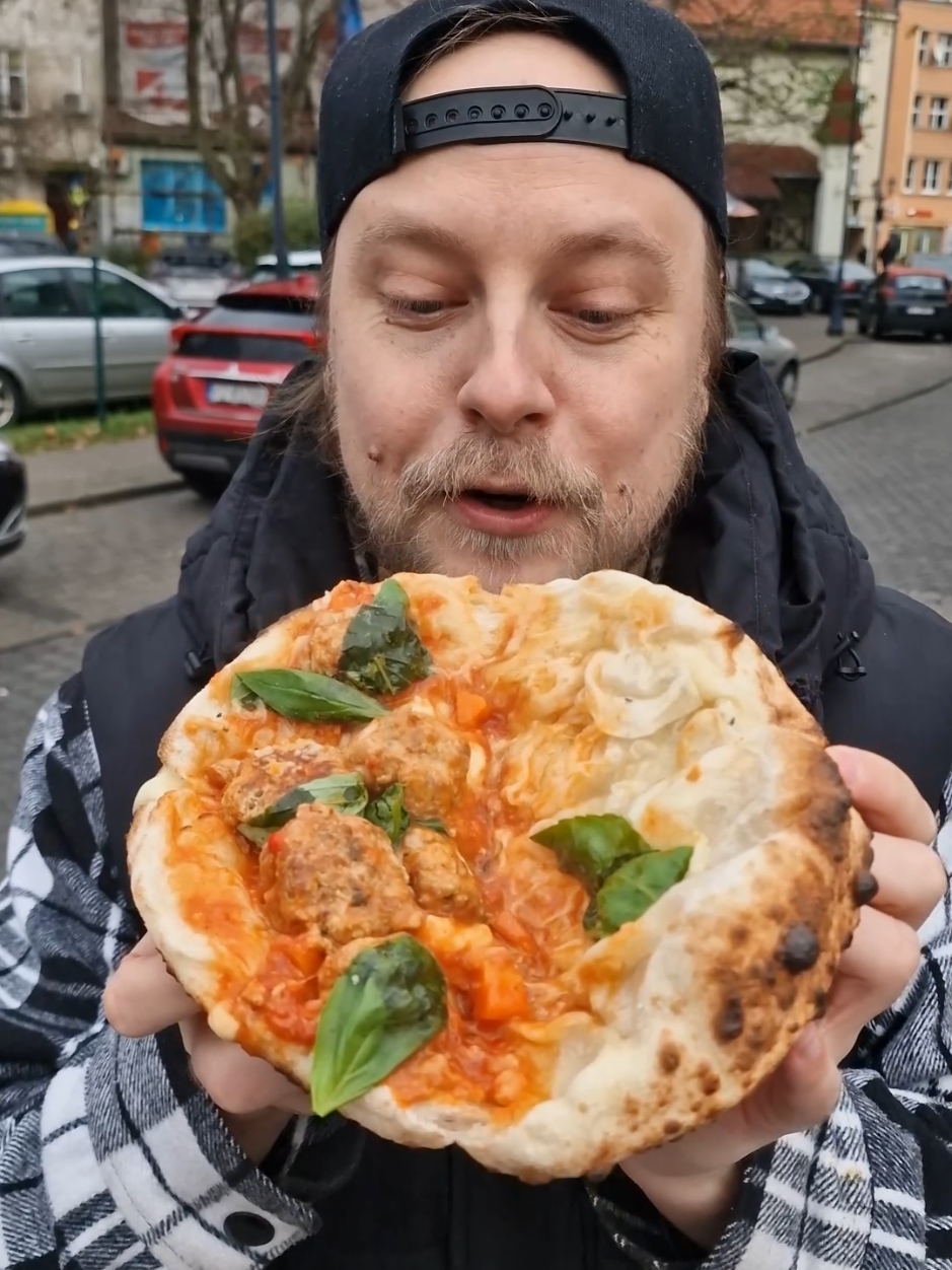 Pizza Pocket od Ani I Łukasza Sekrety Neapolu 