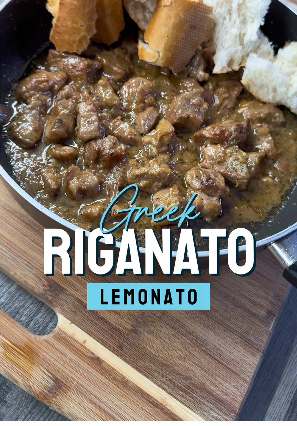 Riganato – Griechische Bauernpfanne 💙 Saftiges Schweinefleisch, aromatischer Oregano und eine köstliche Sauce aus Wein, Zitrone, Senf und Honig – ein Hauch Griechenland in deiner Küche! Einfach, herzhaft und perfekt für die ganze Familie. 🇬🇷✨ Zutaten: * 1 kg Schweinenacken * 1 Zwiebel, gehackt * 2 EL Olivenöl * Salz, Pfeffer * 1 Knoblauchzehe, gehackt * 250 ml Weißwein * Saft von 1 Zitrone * 200 ml Wasser * 1 EL Oregano * 1 EL grobkörniger Senf * 1 EL Honig Zubereitung: 1. Fleisch in heißem Olivenöl scharf anbraten. 2. Zwiebel und Knoblauch hinzufügen, 5 Minuten braten. 3. Mit Weißwein ablöschen, Zitronensaft und Wasser zugeben. 4. Mit Salz und Pfeffer würzen und 45 Minuten auf mittlerer Stufe köcheln lassen. 5. Oregano, Senf und Honig einrühren, abschmecken und servieren. Guten Appetit! Riganato – Greek Farmer’s Pan 💙 Ingredients: * 1 kg pork neck * 1 onion, chopped * 2 tbsp olive oil * Salt, pepper * 1 garlic clove, minced * 250 ml white wine * Juice of 1 lemon * 200 ml water * 1 tbsp oregano * 1 tbsp coarse mustard * 1 tbsp honey Instructions: 1. Sear the pork in hot olive oil until browned. 2. Add onion and garlic, sauté for 5 minutes. 3. Deglaze with white wine, then add lemon juice and water. 4. Season with salt and pepper, and simmer on medium heat for 45 minutes. 5. Stir in oregano, mustard, and honey, adjust seasoning, and serve. Enjoy! #Riganato #GreekFood #GriechischeRezepte #MediterraneKüche #FoodLovers #panoskitchen 