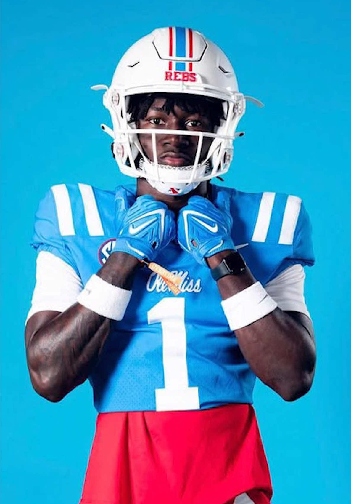 THE MOMENT Y’ALL BEEN WAITING FOR… WINNIE TO OLE MISS!!! 🤠 @Winston “Winnie” Watkins Jr #winstonwatkinsjr #olemiss #SigningDay #football #d1 