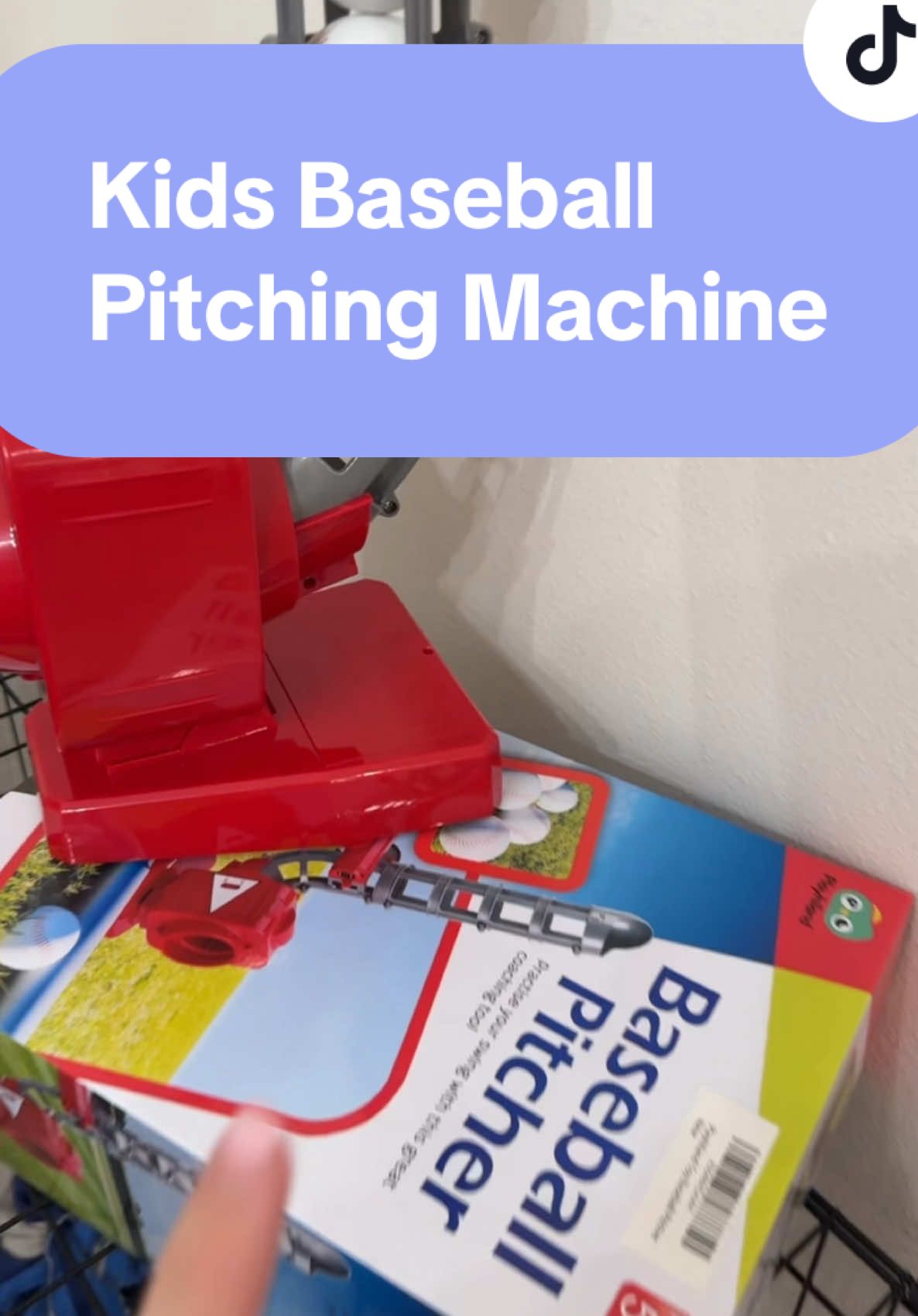 Step up to the plate, little sluggers! ⚾️✨ This soft baseball pitching machine is perfect for kids 5 and up! 🥳💥 With soft balls and a cushy bat, your future all-stars can practice safely while having a blast! Who’s ready to hit a home run? 🏆🌟 #LittleSluggers #BaseballFun #PlaySafePlaySmart