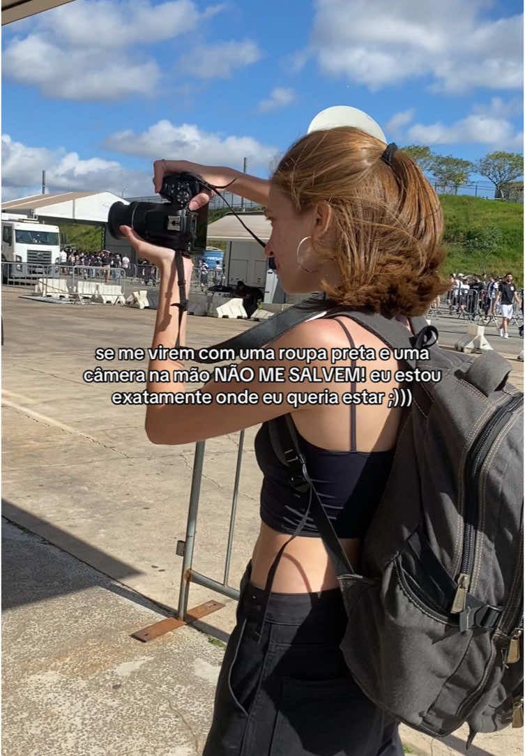 @bianca mendes nao me ajudem!!! #biancamendes #cinema #audiovisual #estudantedecinema #faculdadedecinema #cinemabrasileiro #fotografia #esporte #corinthians #filmenacional #foryou 