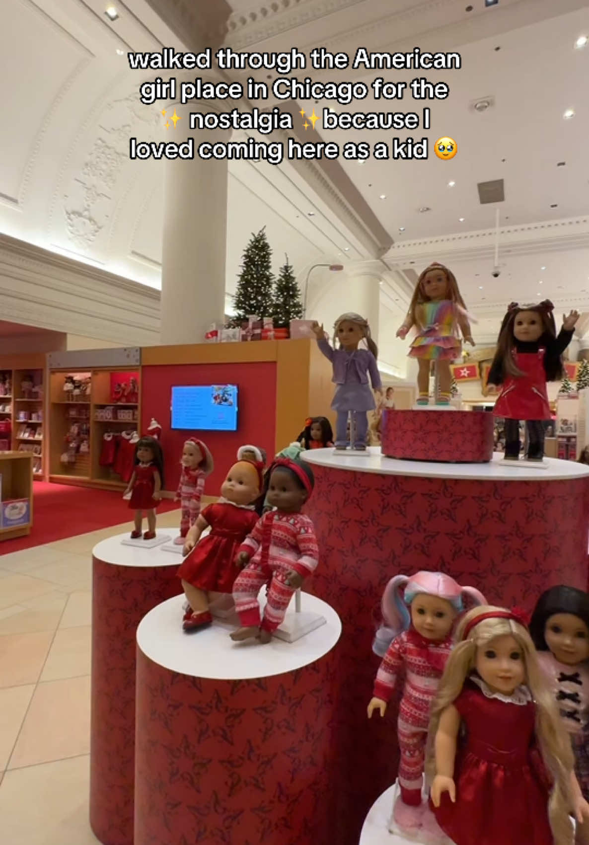 some of my favorite childhood memories are of coming here with my dad as a kid for their teatime where you can eat there with ur dolls 🥹  @American Girl 🤍 #chicago #americangirldollplace #thingstodoinchicago #chicagokids #michiganavenue 