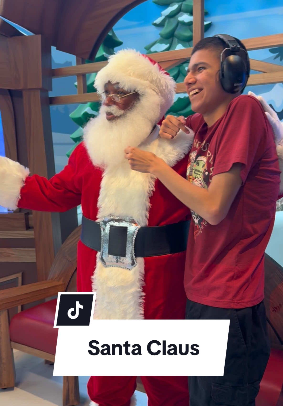 Thomas was excited to see Santa Claus #autism #autismawareness #autismacceptance #asd #specialneeds #disney #disneyparks #disneyland #christmas #santaclaus #fyp #foryoupage 