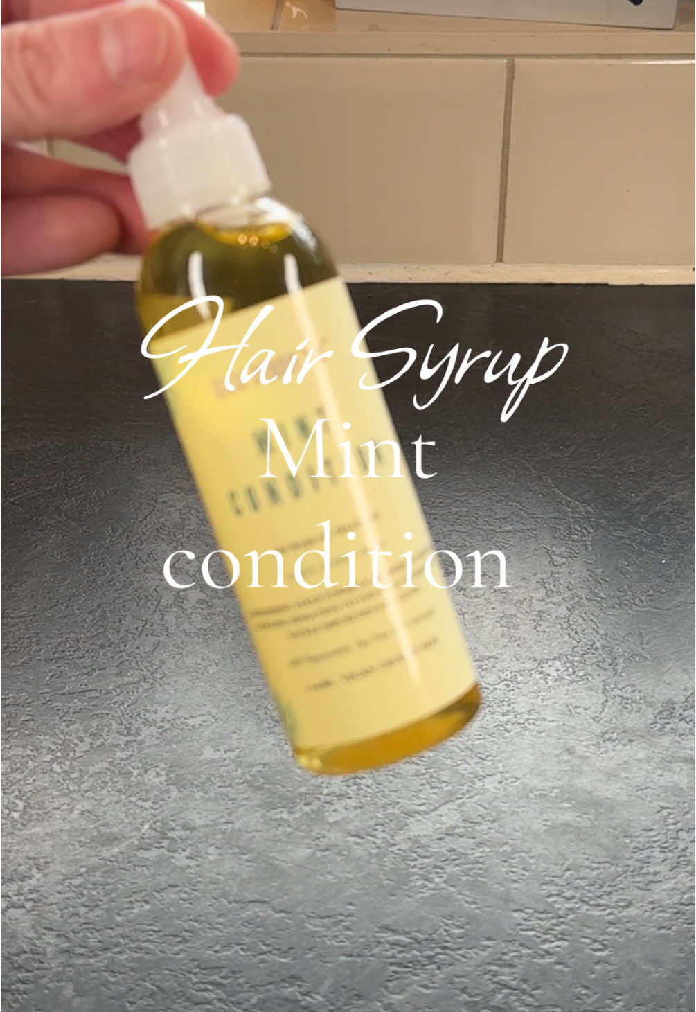 Hair syrups mint condition #hairsyrup #mint #mintcondition #scalp #itchyscalp #hair #hairtok #hairhelp #giftideas @hairsyrup #scalpremedy #scalpcare #scalppsoriasis #scalpmassage #scalphealth #itchrelief #bathtime #tiktokmademebuyit #gifttok 