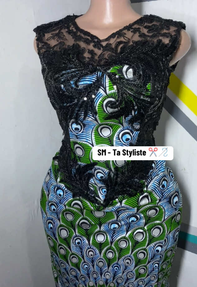 🤤 #stephaniembumba #lemondedesm #madebysm #sm_ta_styliste🇨🇩 #sm_style1 #robedesm #pagnedechezsm #stylist #couture #243 #fyp #fashion 