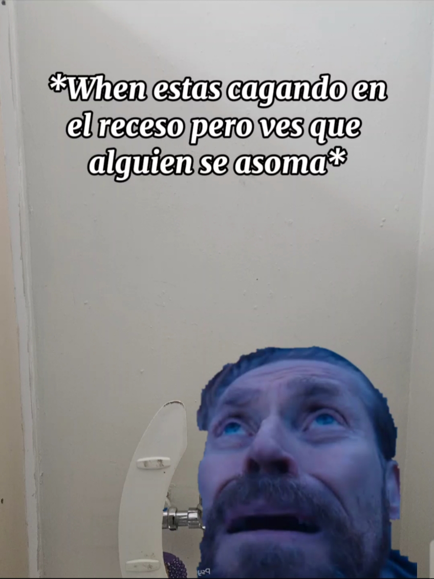 Oh no #fyp #memes #risa #humor #shingekinokyojin #anime #reference #baño 