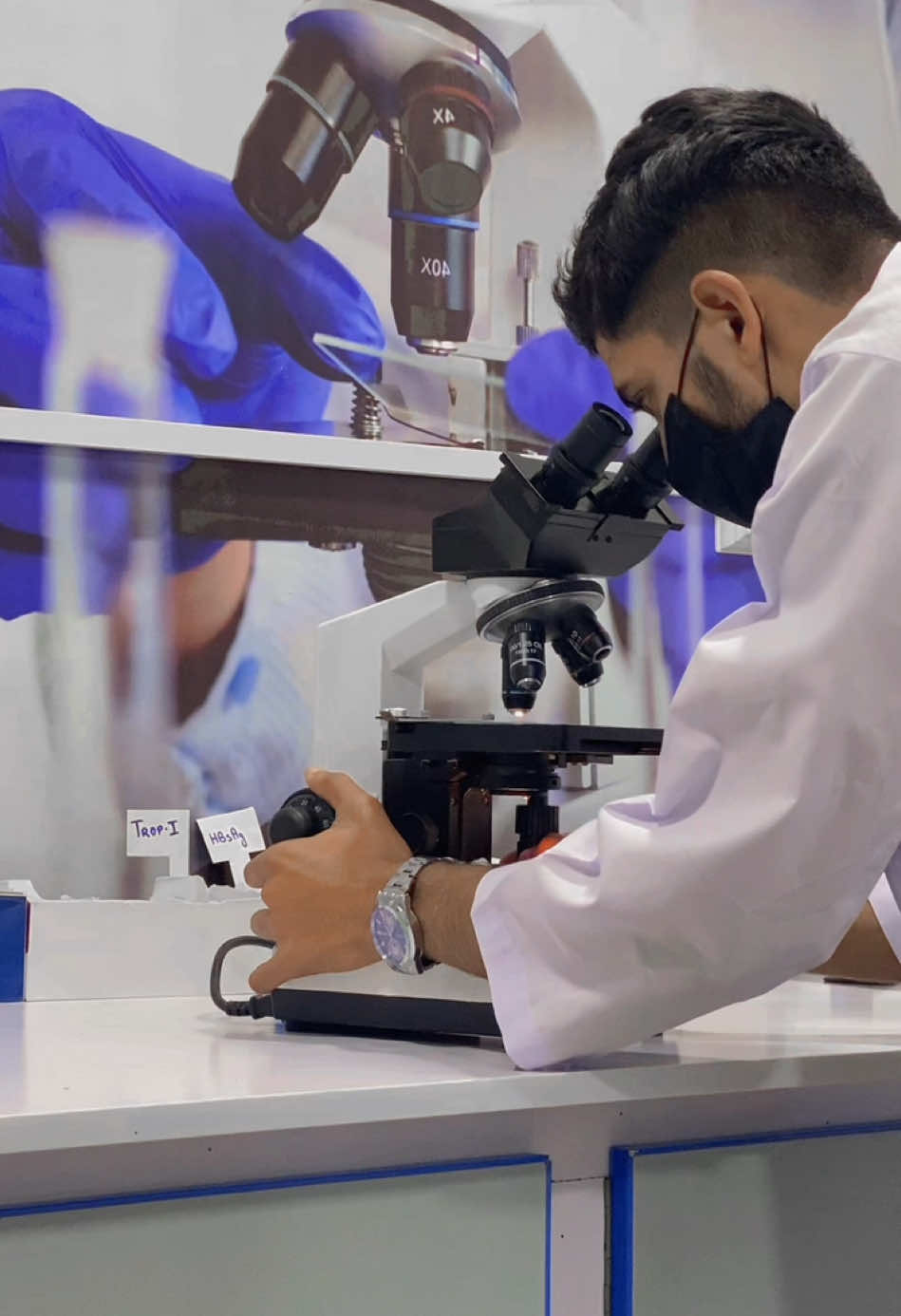 Medical | Health  #microscope #rbcs#red#blood#cell#science #Medical #brain #health #haripurlab#laboratory#azan#azanlab#azaan lab#DHQharipur#hospital