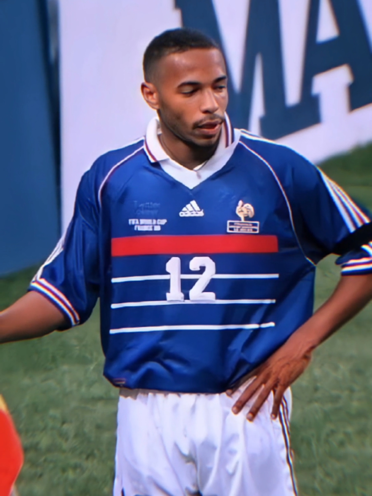 Kenapa Orang Francis Larinya Pada Cepet-cepet ya? 🤔🤔 #thierryhenry🇨🇵 #thieryhenry #henry #france 