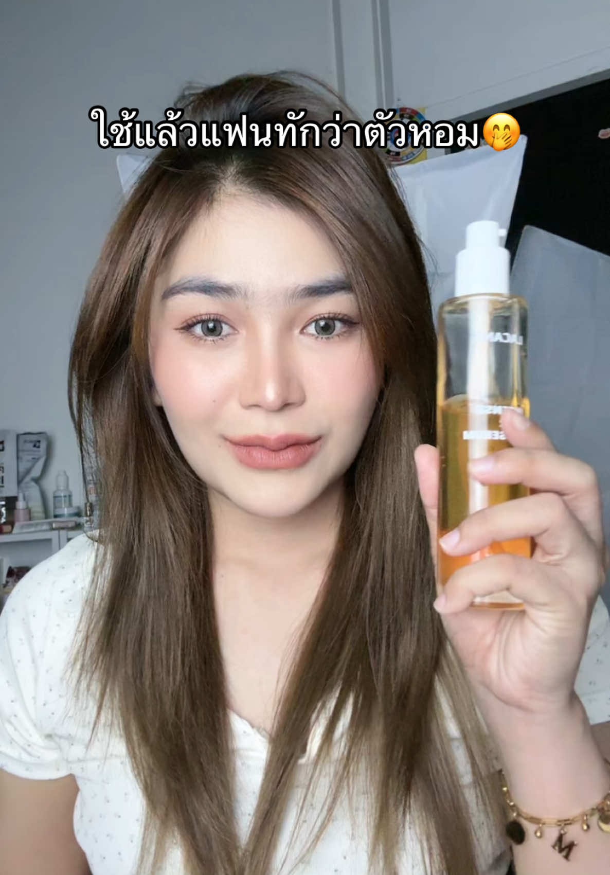 ที่สุดของความผมหอมสุขภาพดีเงางาม #แม่ชอบเรียกน้องอาย #Lacana #lacanathailand #ลาคาน่าออยเซรั่ม #ลาคาน่า #ออยล์บํารุงผม #ttsmallletsgold #มอลล์ดังคลิปปังรับทอง #ราคาดีทุกวัน #รีวิวปังราคาล็อก #TTSร้านใหม่ลดแรง #TIKTOKSHOP1212ลดท้ายปี 