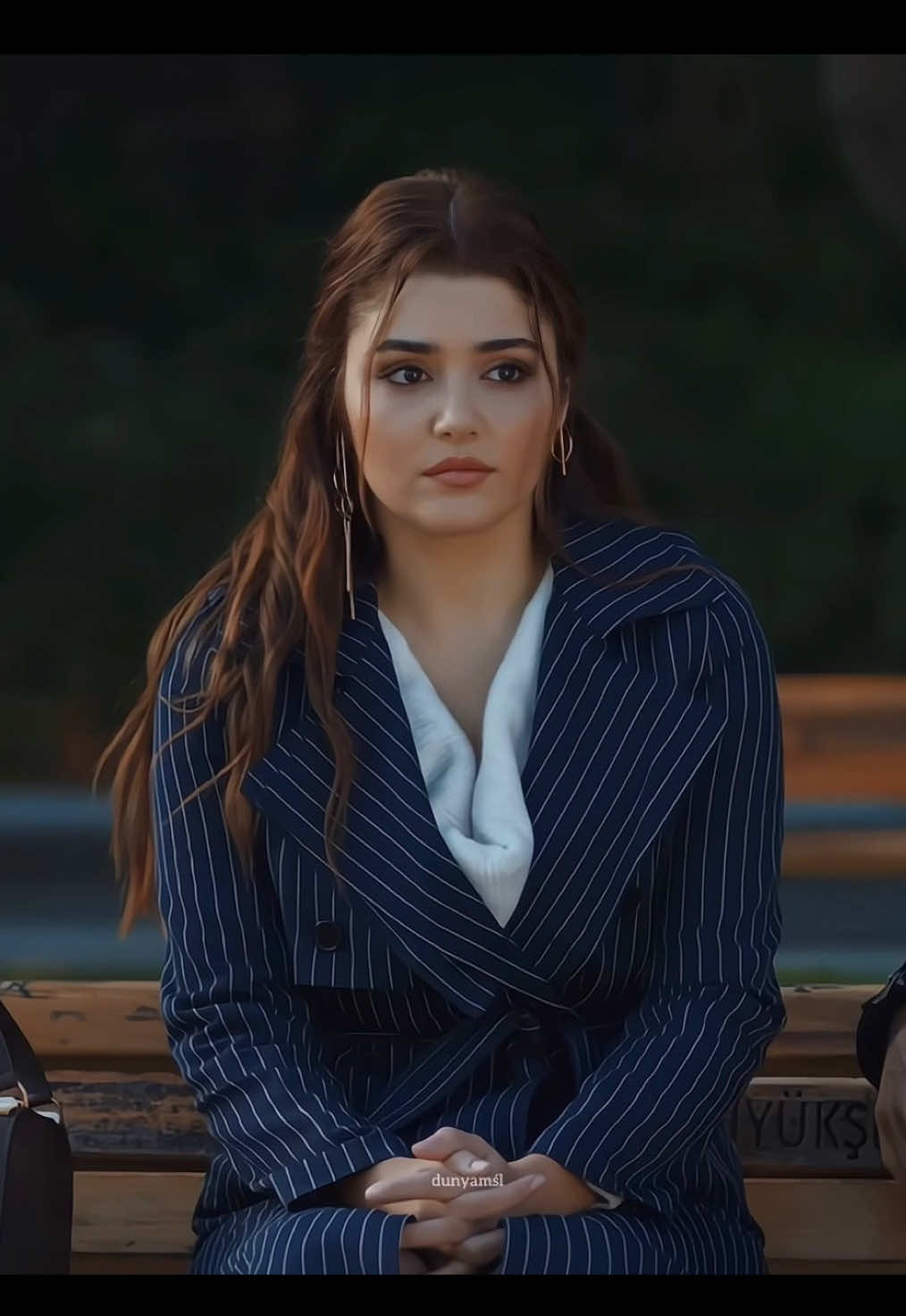 dizi: Siyah inci 🖤                                                             | #handeercel #handemiyy #fypage #handeerçel #fypシ゚viral #foryou #keşfetteyizzz 