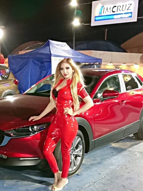 En Expotéco 2024 en Oruro Bolivia 🇧🇴 #bellezaverdadera #CapCut #Modelos #Reinas 