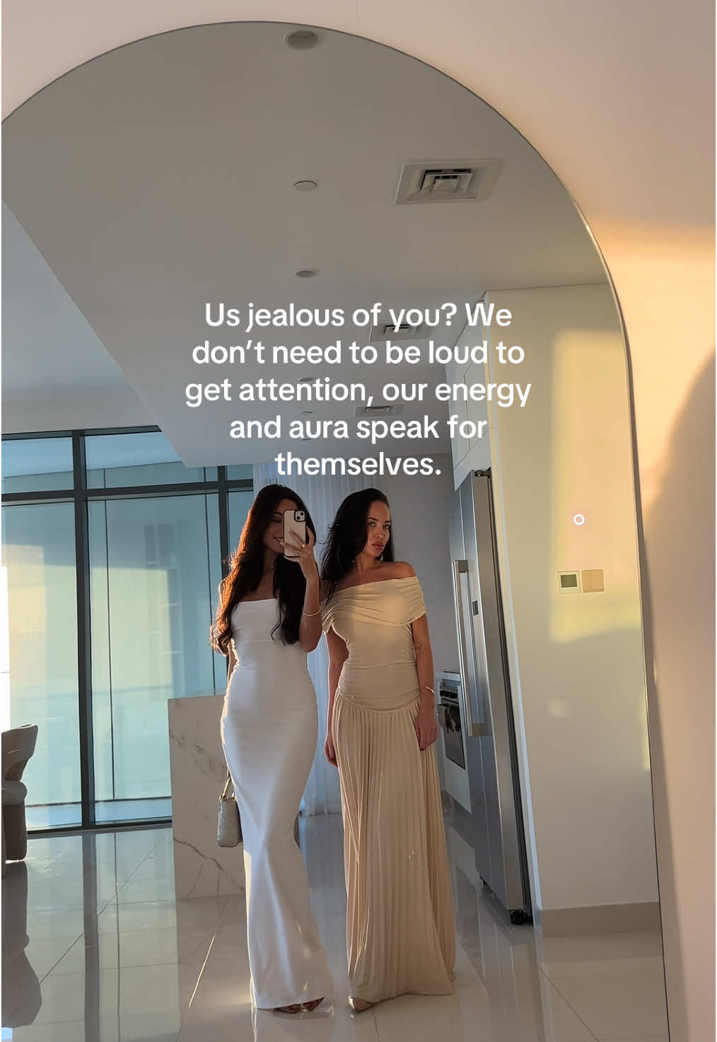 @Naomi 👯‍♀️If you want to learn to be more confident dm me on instagram.  #classystyle #dressingfeminine #princesstreatmentonly #princesstreatment #wizardliz #datingadviceforwomen #feminineenergy #mindset #manifesting #highstandards #highvaluewoman #highvalueman #masculineman #trophywife #idontchaseiattract #classystyle #divinefeminine #darkfeminine #femmefatale #SelfCare   