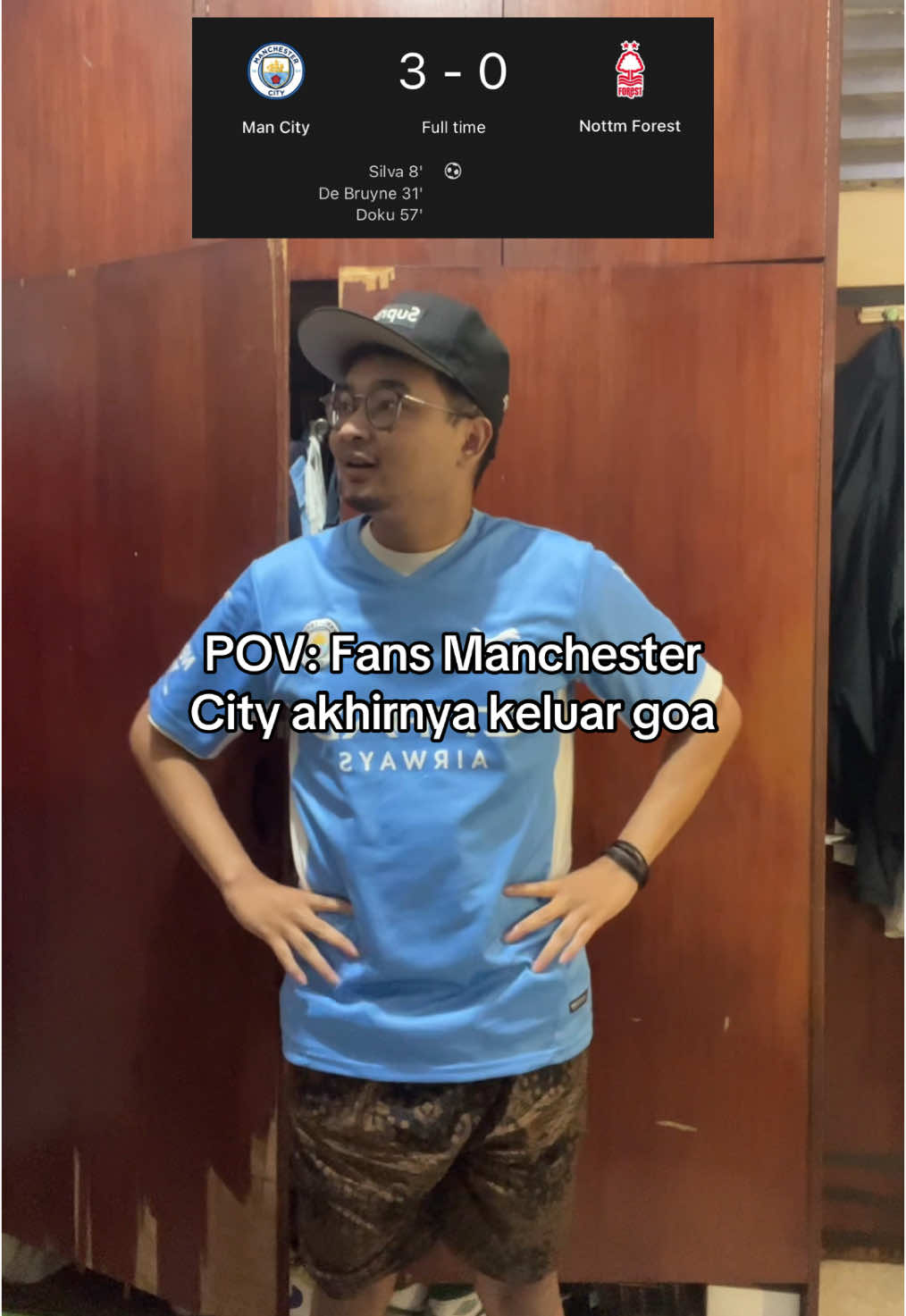 biru keluar, merah masuk🫵🤣 #manchesterunited #manchestercity #PremierLeague 