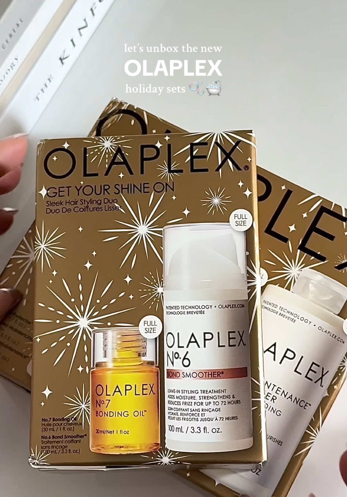 AD|✨Gifting myself the most beautiful hair 🥰 I always take advantage of the @Olaplex gift sets to stock up on my favorites 🤭 this year the STRONG DAYS AHEAD hair kit OLAPLEX N°.3 Hair Perfector OLAPLEX N°.4 Bond Maintenance Shampoo OLAPLEX N°.5 Bond Maintenance Conditioner GET YOUR SHINE ON sleek hair styling duo OLAPLEX N°.6 Bond Smoother OLAPLEX N°.7 Bonding Oil I am an #OlaplexPartner and so happy that I can work with a brand I use and love for years ☺️ #OLAPLEX #OLAPLEXholiday #asmr #haircare