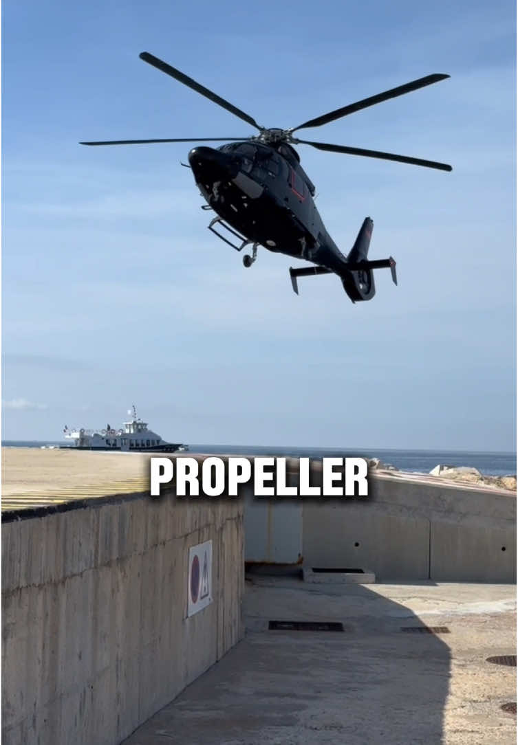 Helicopter blades not moving while flying #fyp 