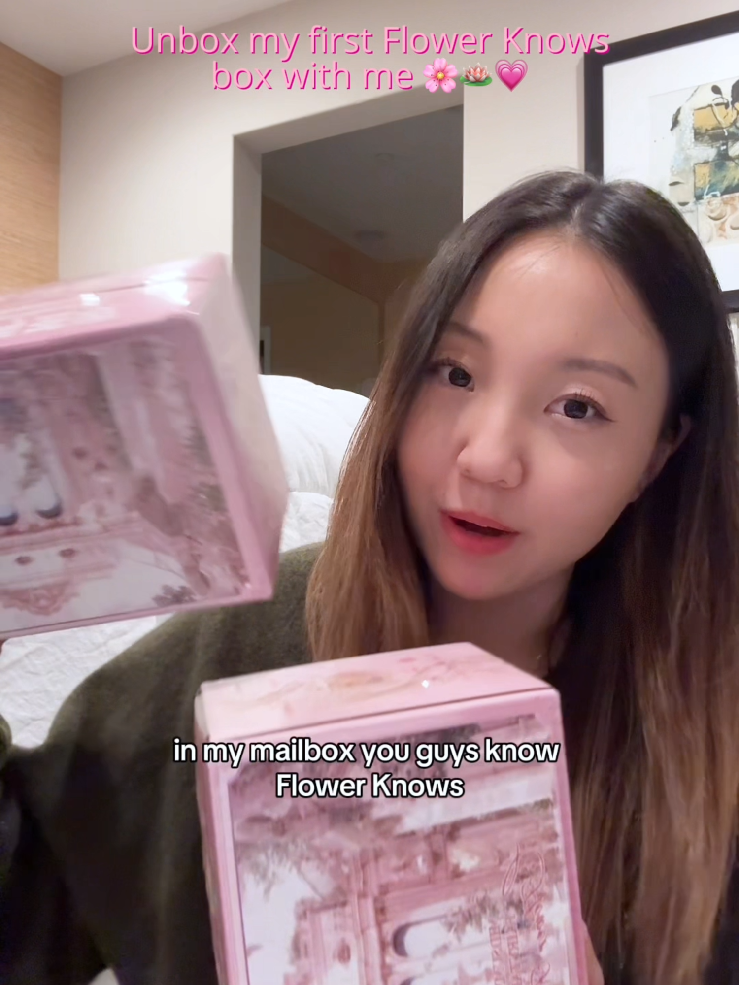 I got the Flower Knows holiday gift box 🌸  The packaging is so beautiful omg @flowerknowsglobal #flowerknows#flowerknowsmakeup#holidaygiftideas#tiktokshopfinds #mysterybox#cbeauty#holidaygiftbox #makeupbundle #unboxing
