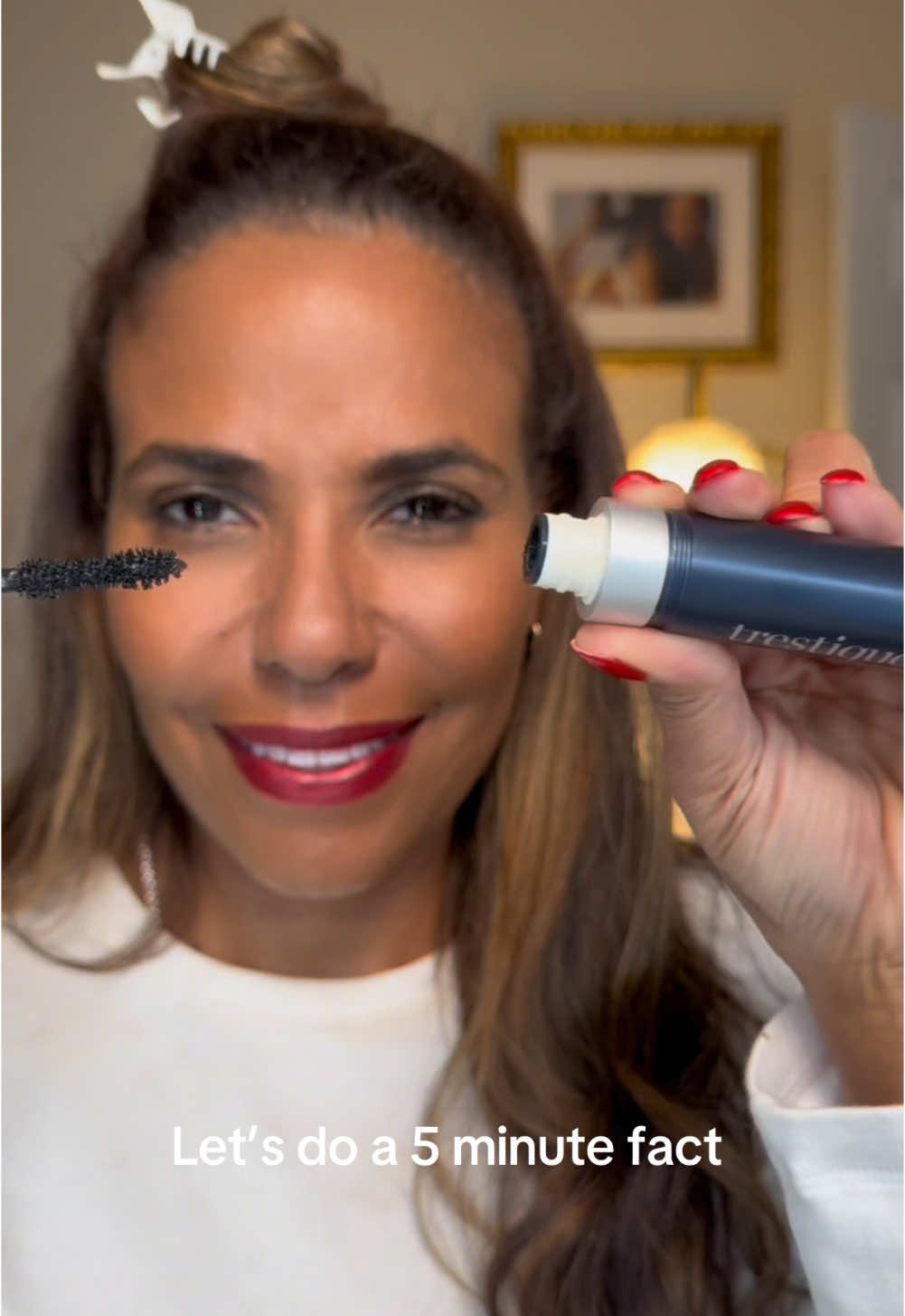 This is an amazing brand especially for anyone who wants an easy go to mskeup look.  @trestique beauty formula was everything I need and more to create this 5 minute face!   #auntlife #agelessbeauty #beautyover40 #beautyover50 #agelessstyle #skincareover40 #skinsuk #makeupreview #makeupforbeginners 