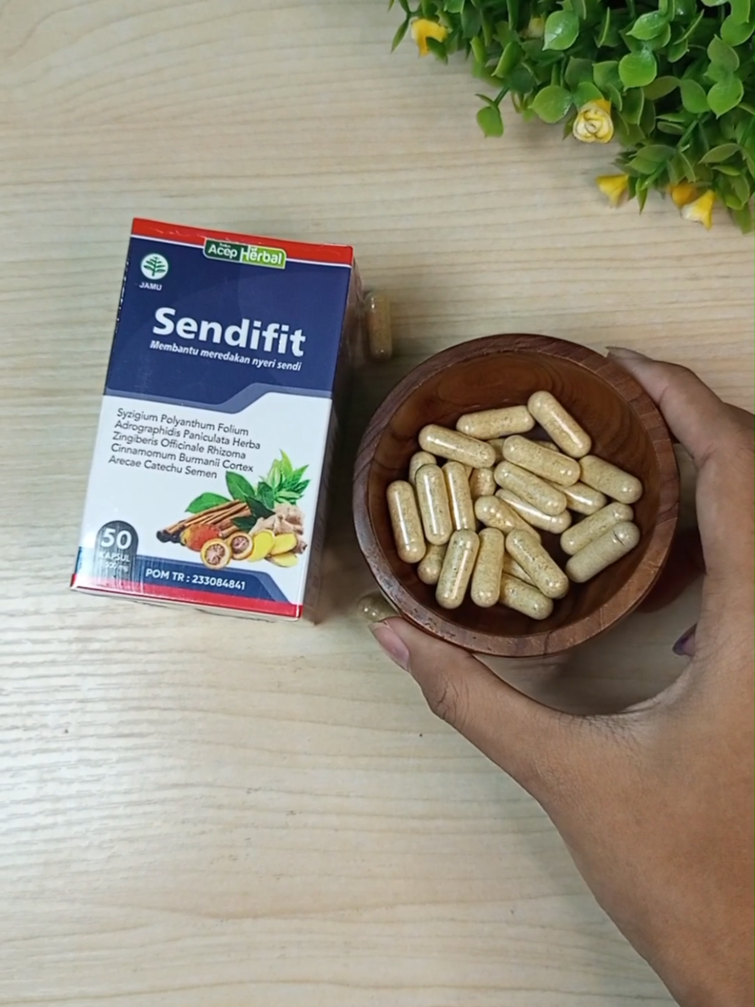 Sendifit Herbal Asam Urat Dan Rematik Persendian 50 kapsul #sendifit #sendifitkapsul #nyerisendi #nyerilutut #rumahherbalshop