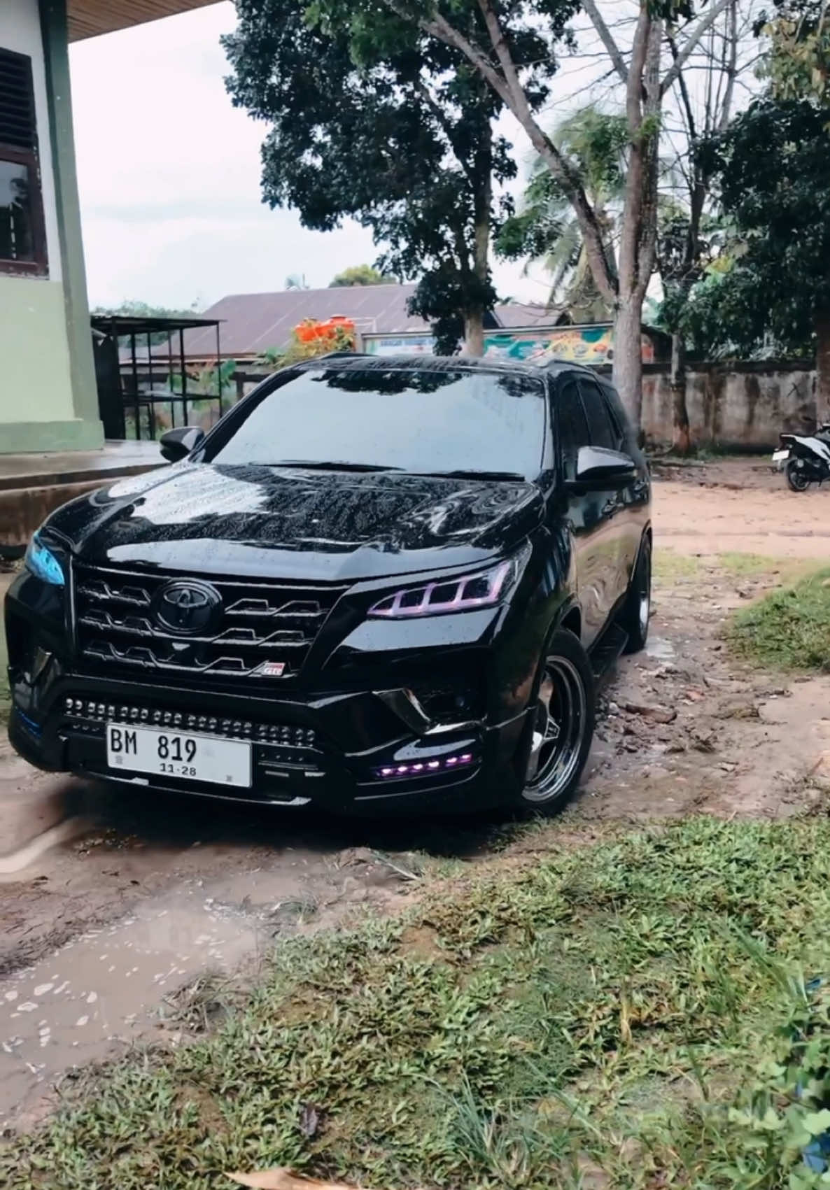 gini aja cape banget apa pake airsus aja kali yak🫠 #1gd #1gdfortuner #1gdoboy  @Auto Projector.Pekan baru @AlphaGarage.Pekanbaru @Rifkiapparel @AUTO PLATINUM UNDERSTEEL @SUNDULAUTOPARTS @zainudin_1gd @KENBOY 