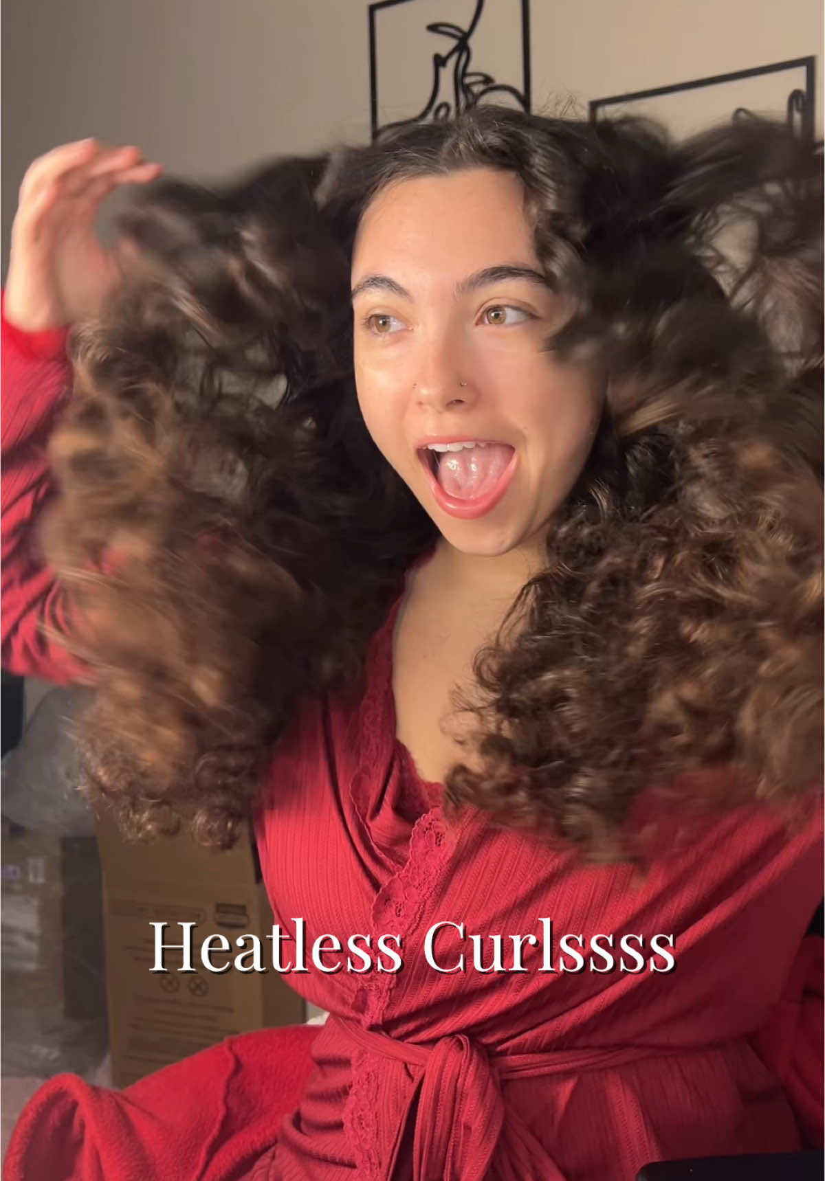 WOWWW😍😍 WHO KNEW HEATLESS CURLS COULD LOOK SO GOOD👀✨ #heatlesscurls #heatlesscurlsovernight #overnightcurls #heatlesshairstyles #curls #beauty #beautyhacks #hairhack #lovelaurenslife 