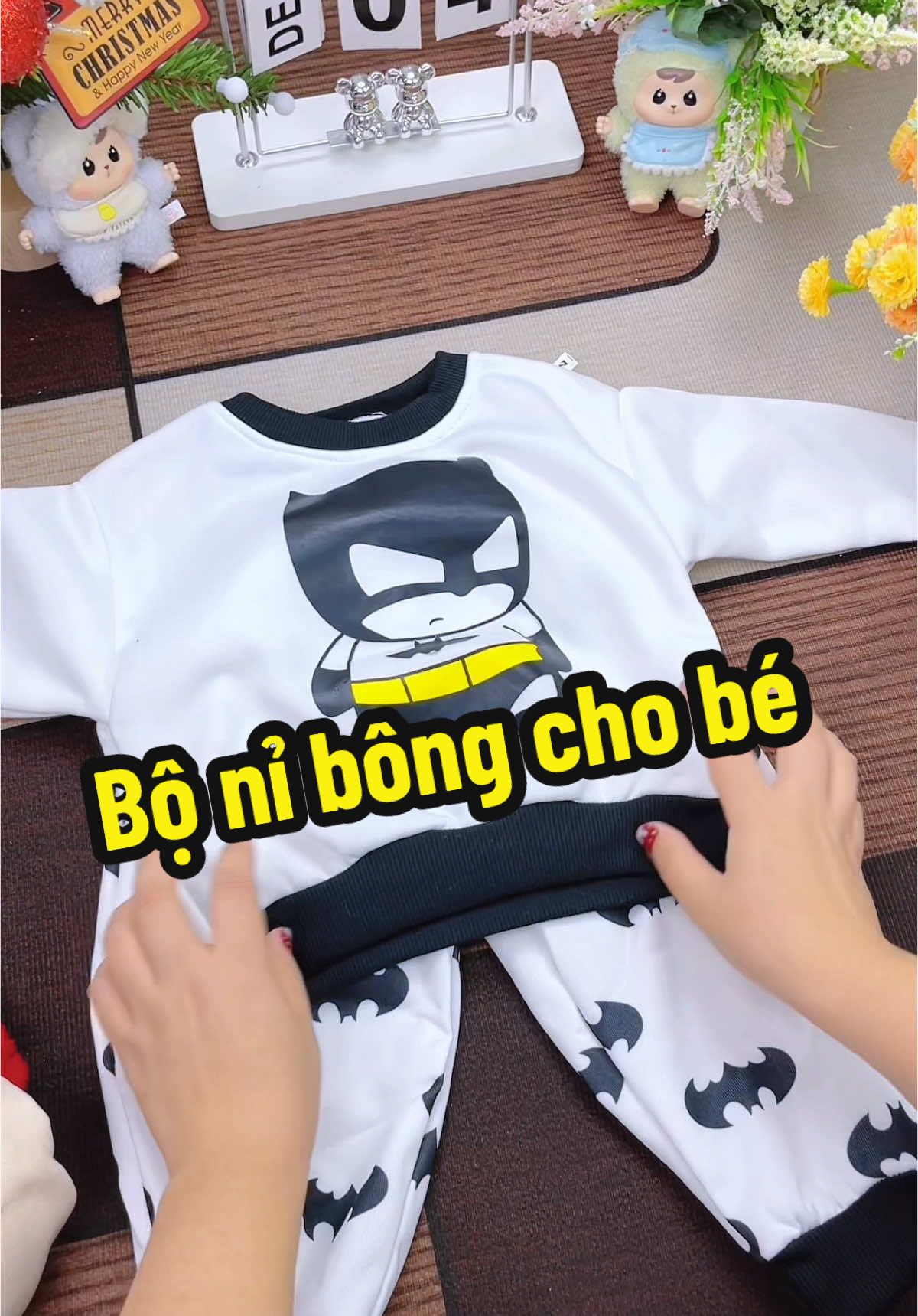 Bộ nỉ bông vừa dày vừa ấm cho bé #mevabe #quanaotreem #thoitrangtreem #bolabubuchobe #bonibongchobe #bobatmanbetrai 