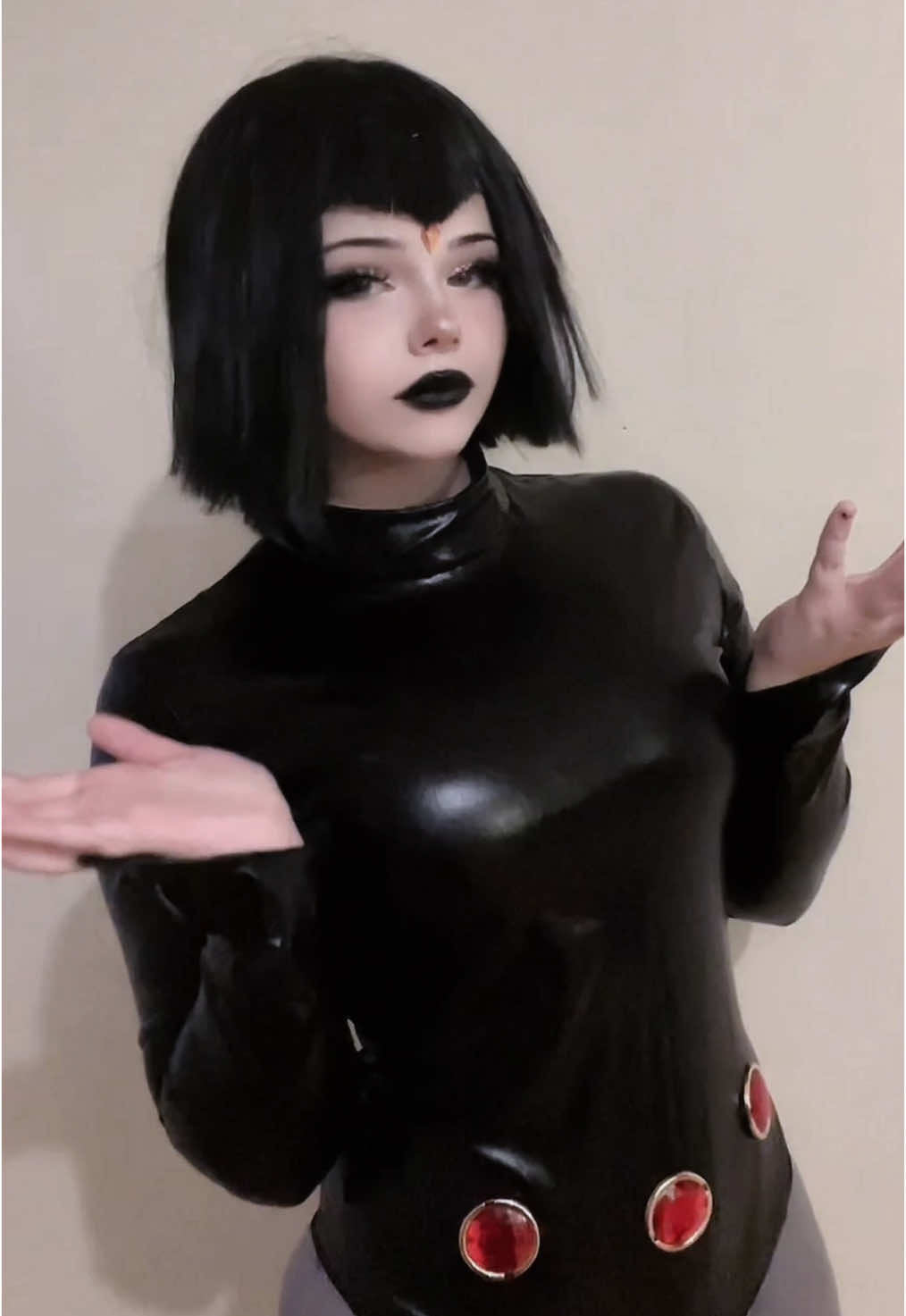 I miss when this audio was trending #raventeentitans #teentianscosplay #raventeentitanscosplay #raventeentitansgo #teentitansgocosplay #girlcosplayersoftiktok 