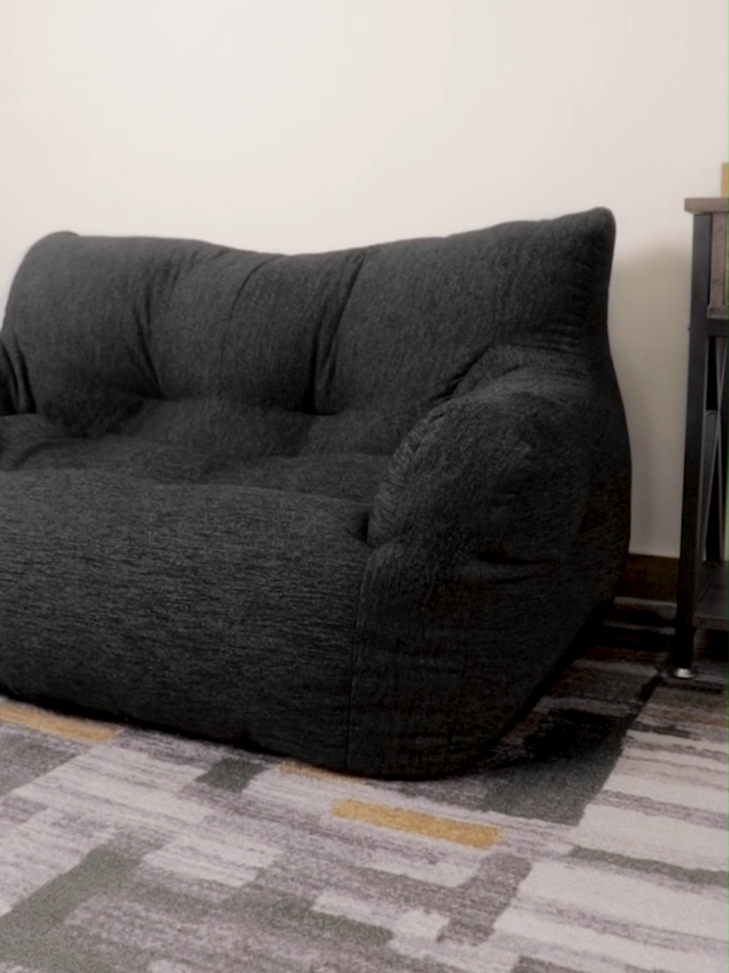Sofa paling PW bareng temen lo 🥂 Romancouple #hloopindonesia #nyamanmaximal#fyp#4upage#beanbag#beanbags#nyamanma #waktuindonesiabelanja#beanbagsofasantai#kasihnyamanbosku#xybca#xybcafyp #xybcafypviral#gratisongkir#shoope#hloopindonesia#hloopsofabeanbags#beanbangsnyaman#beanbagindonesia#hloopbeanbag#pw#nyantaidlubosku