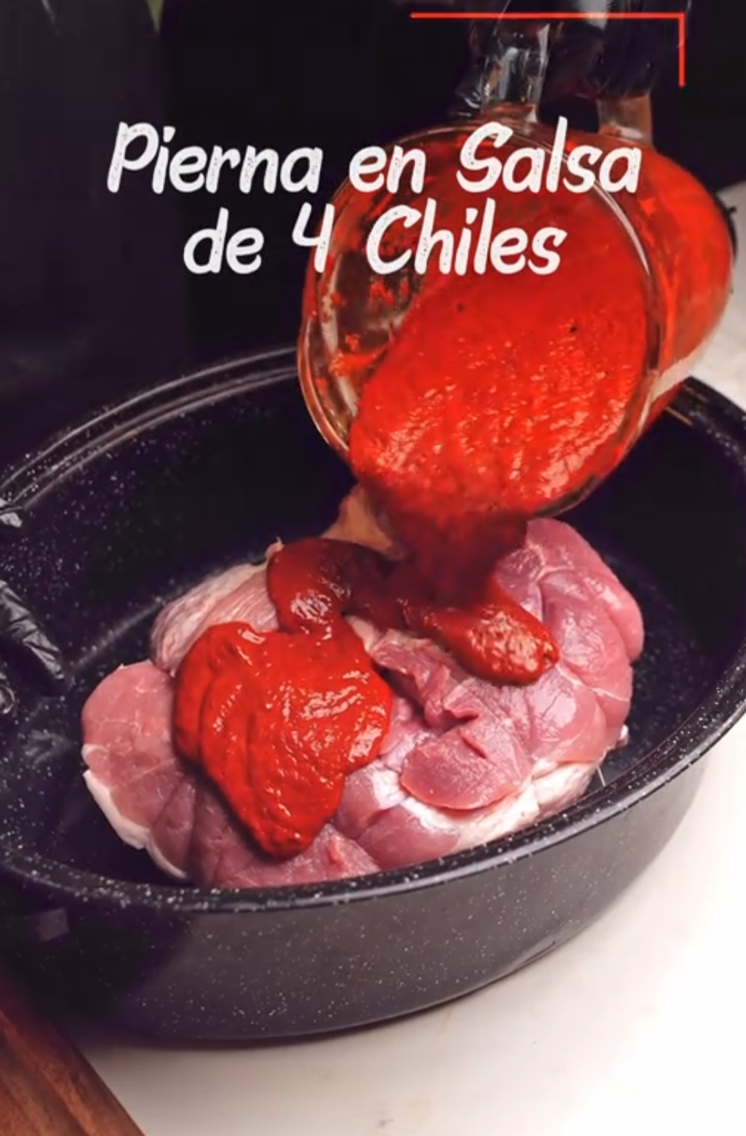 Tienes que preparar esta rica Pierna en Salsa de 4 Chiles para la cena Navideña! 😍🤤🍖🎄 #recetasfaciles #recetacasera #parati #fyp #recetafacil #nuevoleon #monterrey #mexico #mty #recetamexicana #mexicanrecipe #piernadecerdo #piernadepuerco #piernanavideña #navidad #navidadentiktok #recetanavideña #nochebuena #diciembre #añonuevo #2024 #puercoensalsa #4chiles