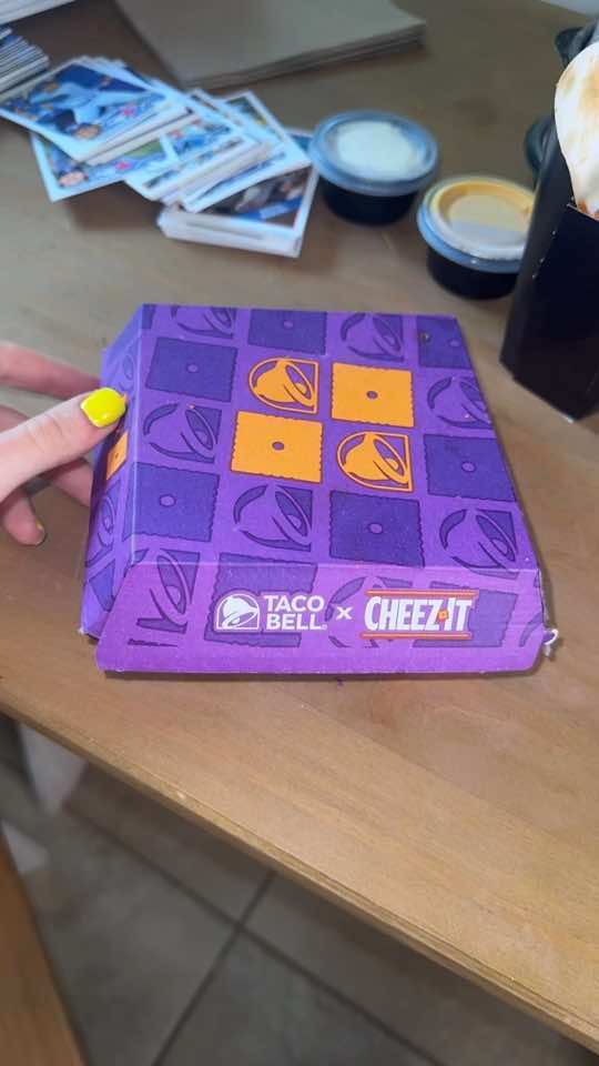 @tacobell ily but why?