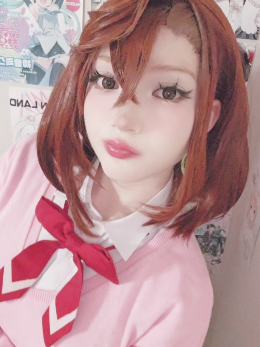 someone get me sum chocolate 🍫 I need it nowwww #momoayase #momoayasecosplay #momocosplay #momodandadan #dandadan #dandadancosplay #ayasemomo #cosplay #cosplayer #cosplaygirl #cosplayersoftiktok #animecosplay #anime