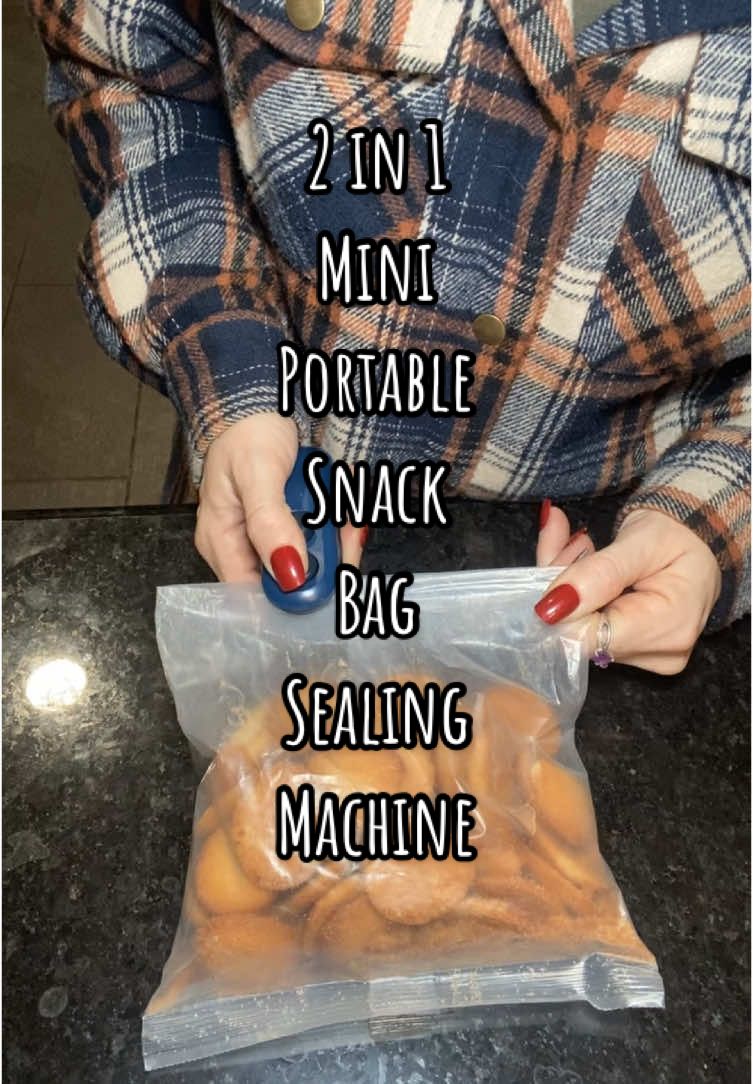 Everyone should have a protable mini sealer machine! So convenient if you have littles who do no finish snack bags! Money and food savor! ##tiktokshopfinds#tiktokmademebuyit#kitchengadgets#minisealer#minisealermachine#MomsofTikTok#toddlersoftiktok#kidsoftiktok#parentsoftiktok#snacks#food#sealermachine