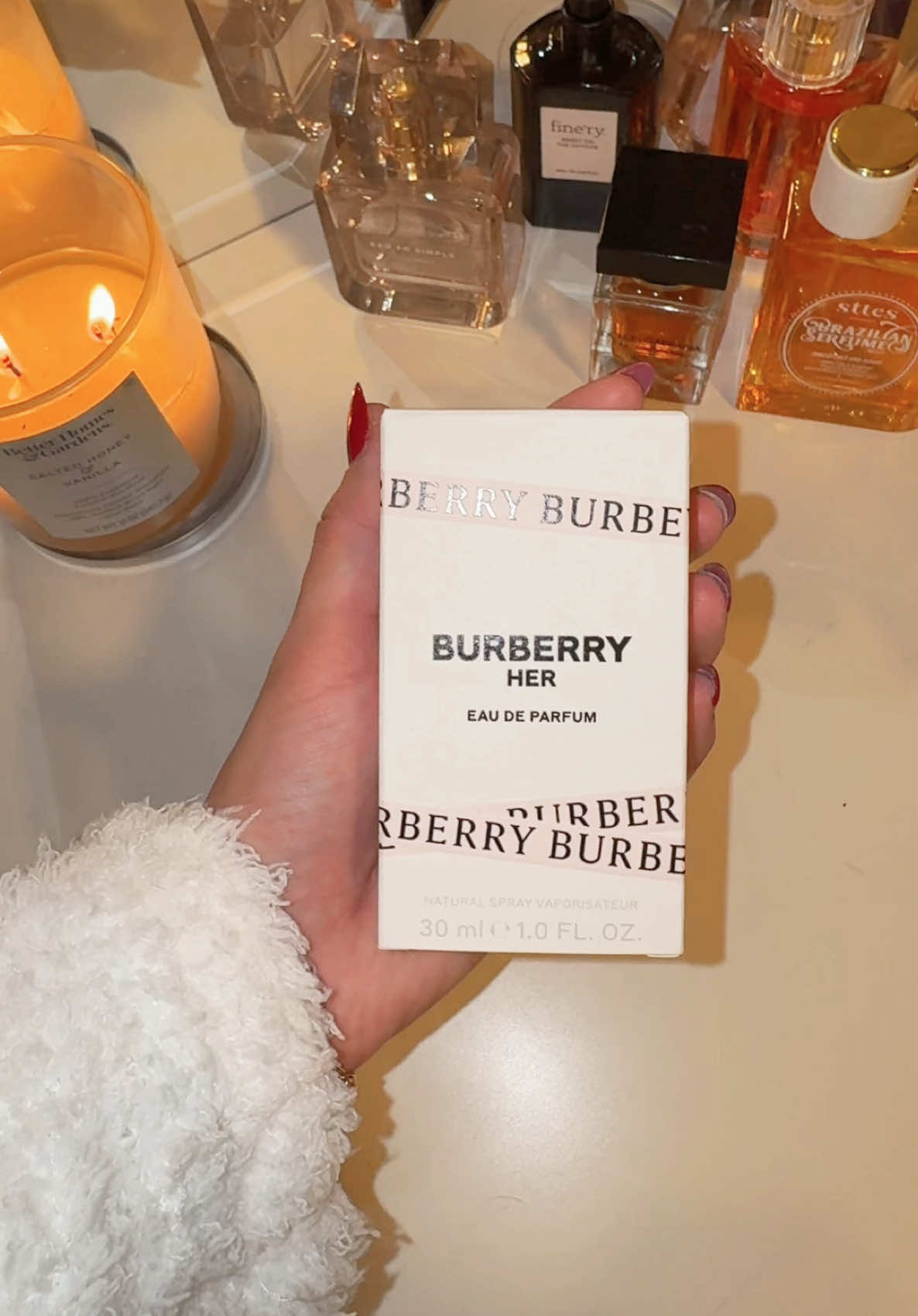 I have a perfume addiction 😻 #perfumetiktok #burberry 