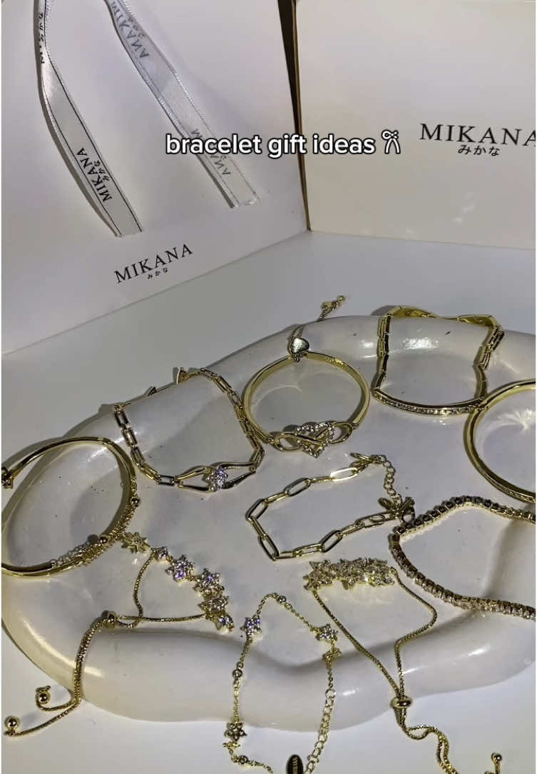 this is the best time to buy her a pretty bracelet 💗💖✨ ang gaganda lahat 😩🌷 #mikana #giftideas #giftforgirlfriend #monthsarygift #anniversarygift #christmasgift #valentinesdaygift #giftforgirl #bestgiftideas #giftforher #fyp