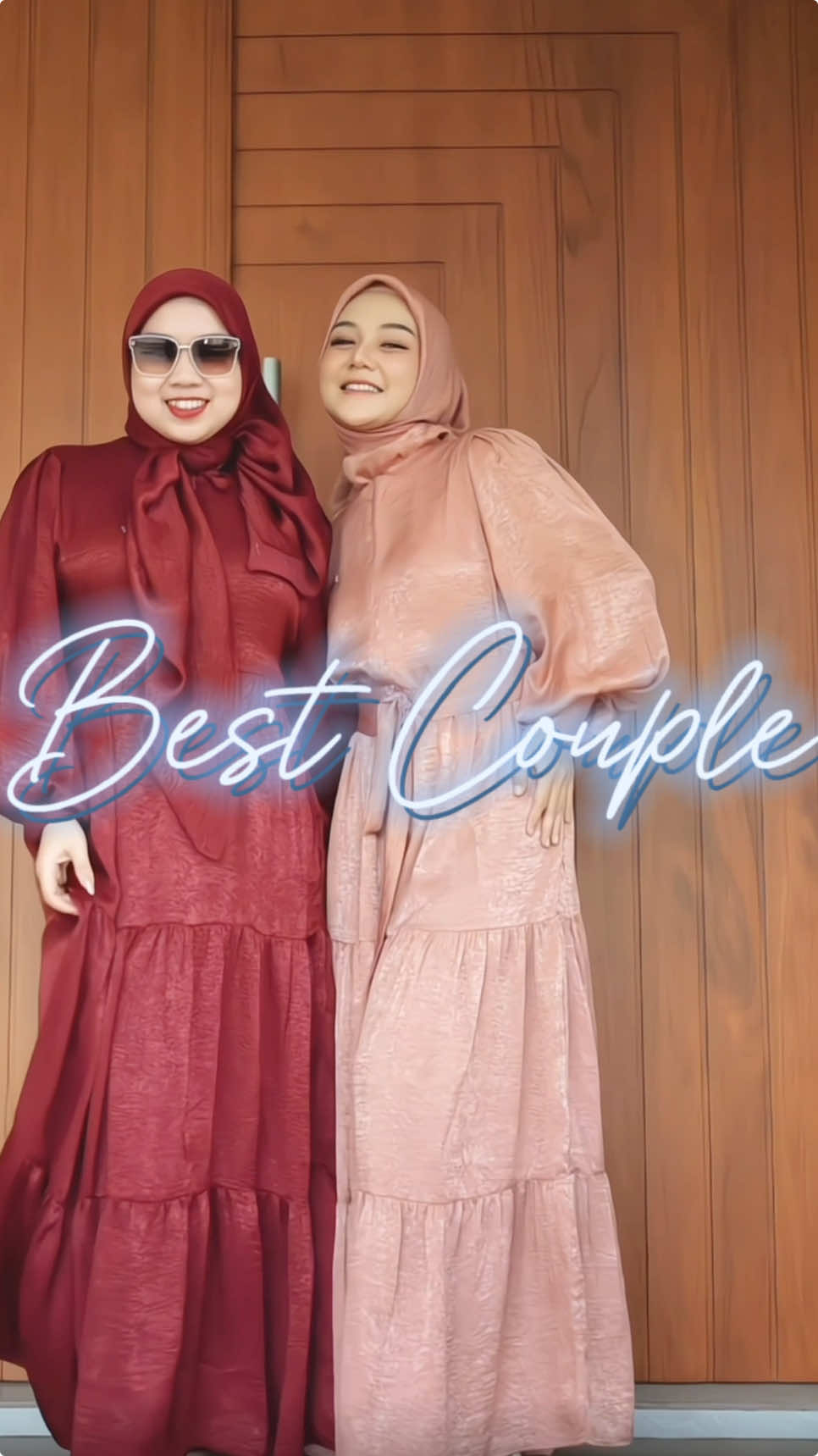 Gak ada yang ngalahin kalau warna coral di kolaborasikan sama warna maroon. Klop banget Beb 🥰 . #alloraboutique #dress #gamis #outfit #gamismurah #dressmurah #outfitmurah #stylemuslimah #dresskondangan #gamiskondangan #outfitkondangan #dressmuslimah #gamismuslimah #outfitmuslimah #fyp #dresswell #dressviral #gamisviral #outfitviral 