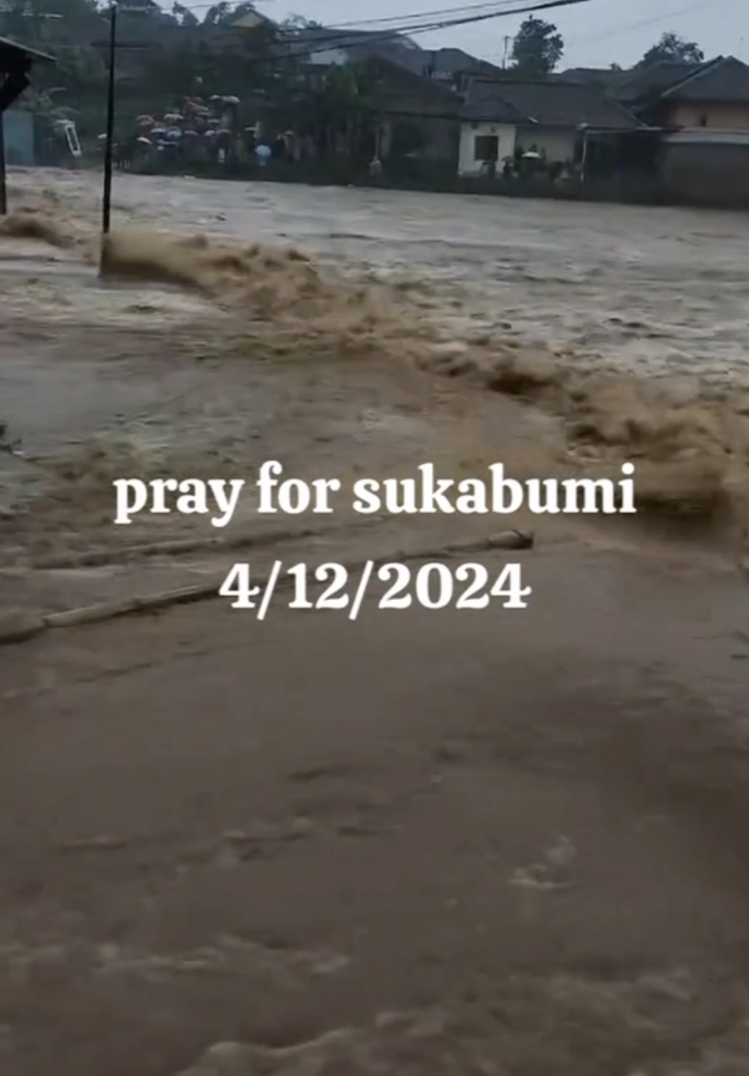 lekas membaik sukabumi ku 😓😰#CapCut#bencanaalam2023😭😭 #sukabumi #bencanasukabumi#frayforsukabumi😭