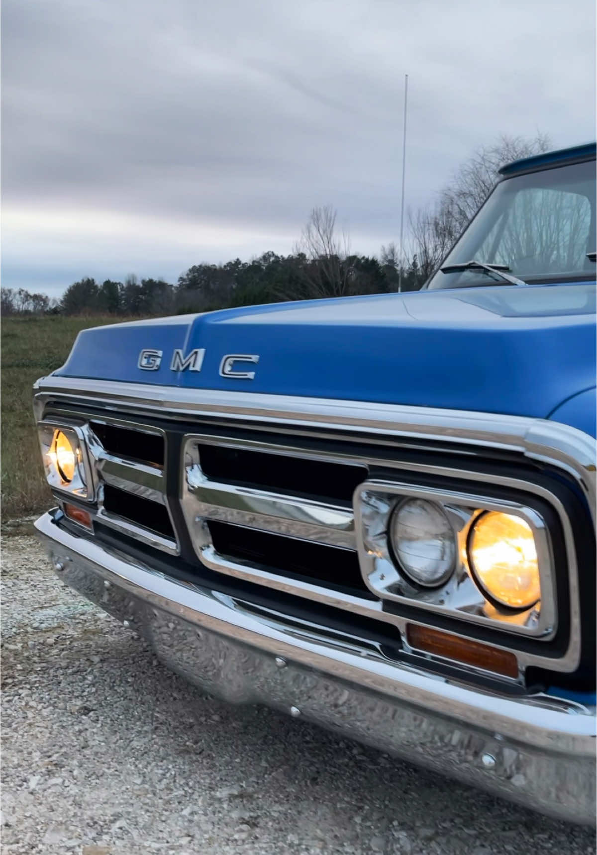 “Tailgater” 🌀 SLICK….! 1972 GMC, Factory Shortbed with the Perfect Stance!  350/350. Power steering. Power disc brakes. Tilt column.  New Paint, New Chrome, New LineX Spray In Bed Liner. New Suspension, New wheels and tires. Show Truck Clean!  Highly Detailed Top to Bottom! ~FREE Delivery! ~We Handle It All! FINANCING  AVAILABLE with Just 10% Down! (w/ Qualifying Credit) Call/Text: 606-776-2886 Email: HotRodDirty@yahoo.com SHOP: www.TraditionalHotRod.com #c10 #1972 #actruck #cheyennesuper #6772chevytrucks #67_72 #67_72chevytrucks #67_72chevy #67_72era #hotrod #c10chevy #c10chevrolet #woodgrain #cheyenne