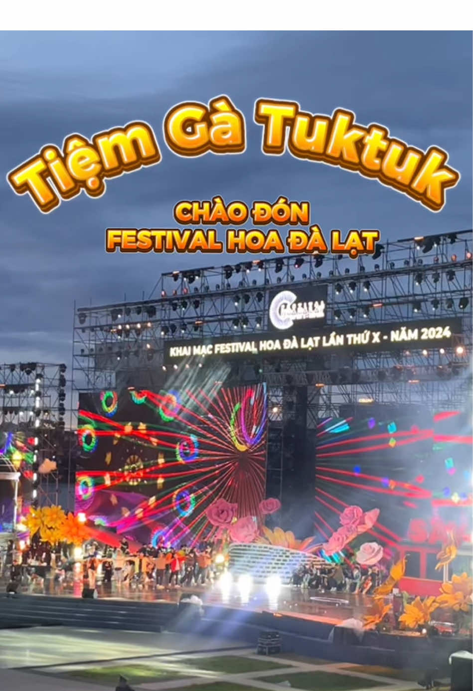 Tiệm sẵn sàng rồi nè !  Với Festival Hoa Đà Lạt lần này tiệm đã tự tin phục vụ 600 khách/ lần, quy mô 300 bàn  luôn nha ❤️ #hoanghondalat #tiemgatuktuk #tiemgatuktukdalat #noeldalat 