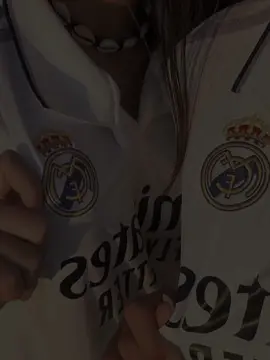 real madrid couple 🫂😫>> #couple #aesthetic #realmadrid #real #madrid #support  #CapCut #fypシ゚viral #trendingvideo #trendingsong #viralvideos #viralsong #foryoupage #fypppppppppppppp #bdtiktokofficial🇧🇩 #bdtiktokofficial @TikTok Bangladesh 