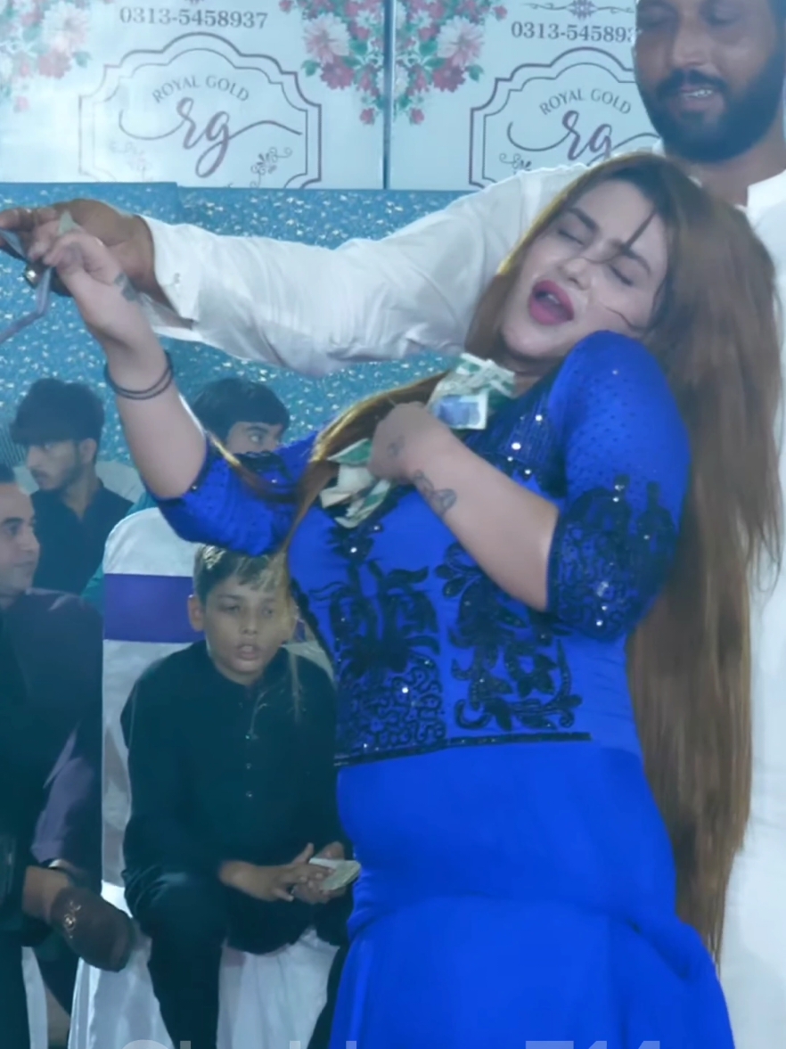 Beimaan Piya Re  Rimal Shah Bollywood Song Dance Performance 2024 #rimal_ali_shah_official1 #unfrezzmyaccount #songsnew2024 #spot100kfans❤️💓 #shahbaz714 #newsong2024 