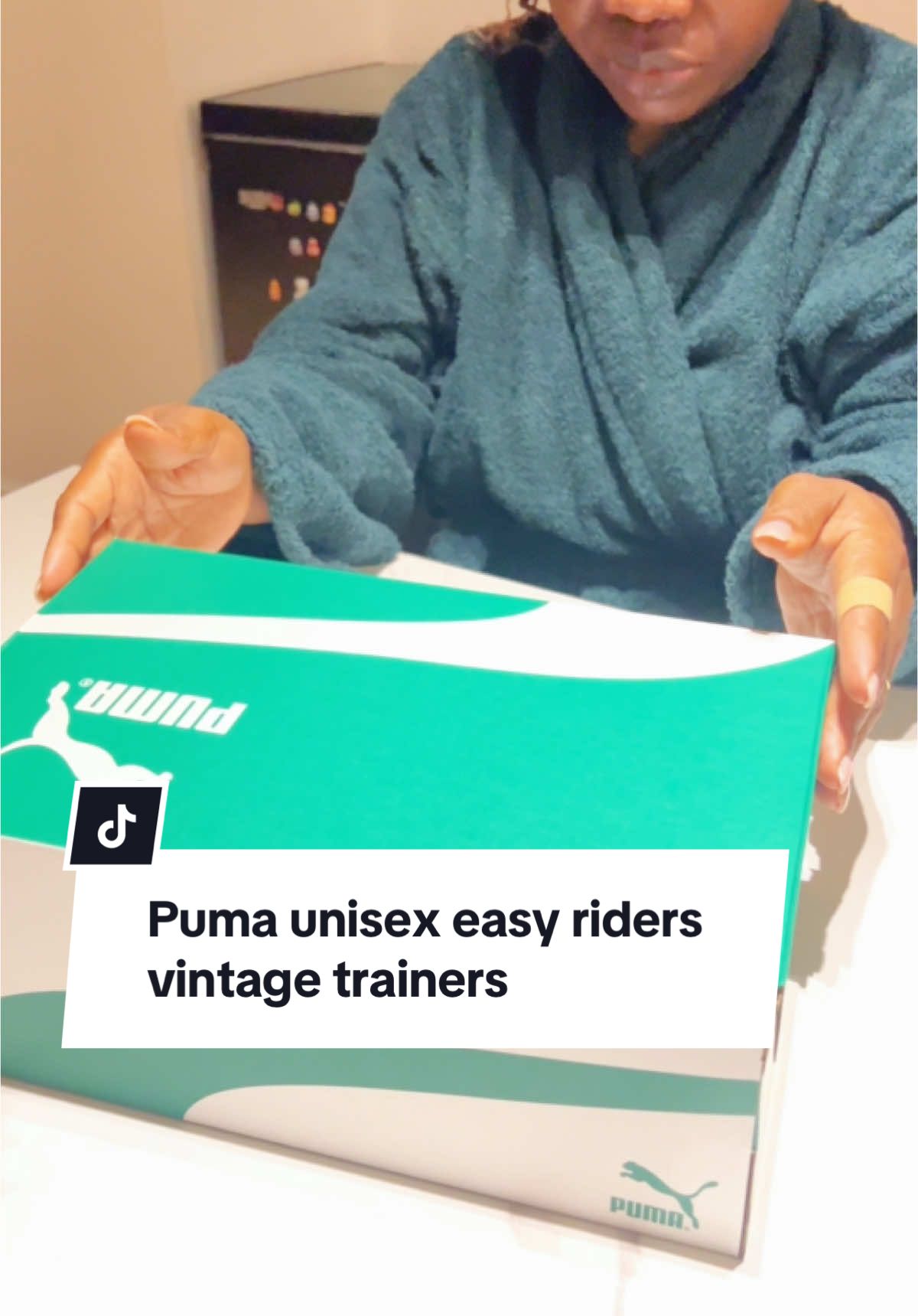 @PUMA.UK really cjanged the game with these gorgeous shoes! Im obsessed!! Such a timeless piece!! #puma #pumaeasyrider #TikTokMadeMeBuyIt #fashionessentials #comfortableshoes 