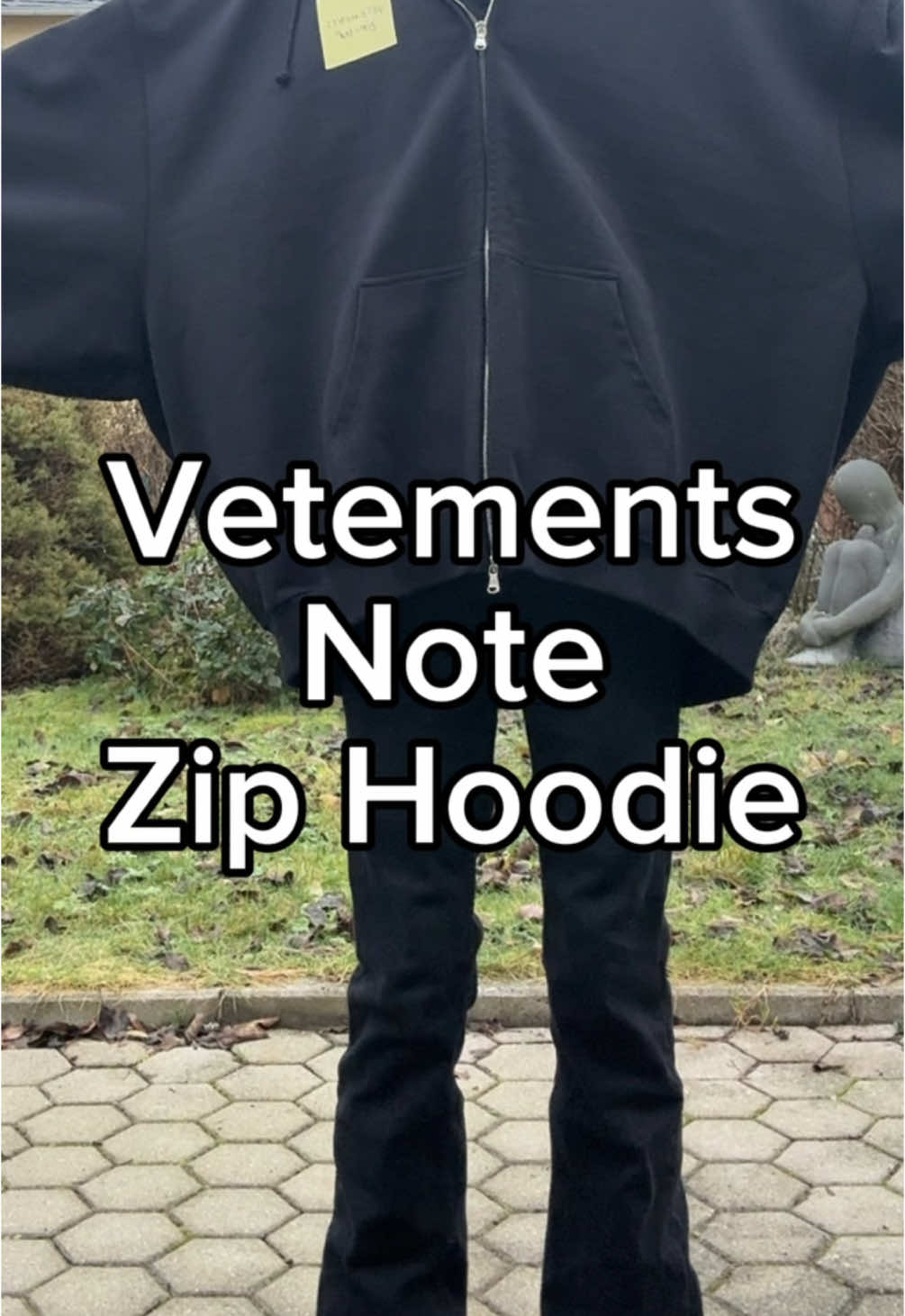 Vetements Note Zip Hoodie #OOTD #archivefashion #grailed #undergroundfashion #archivefashioninspo #rickowens #vetements #balenciaga 