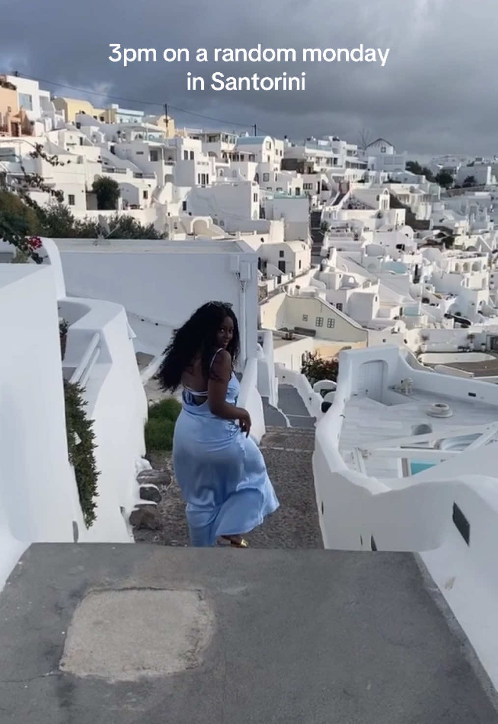 Suspect loves to Travel.  #travel #santorini #luxurytravel #blackwomentravel 